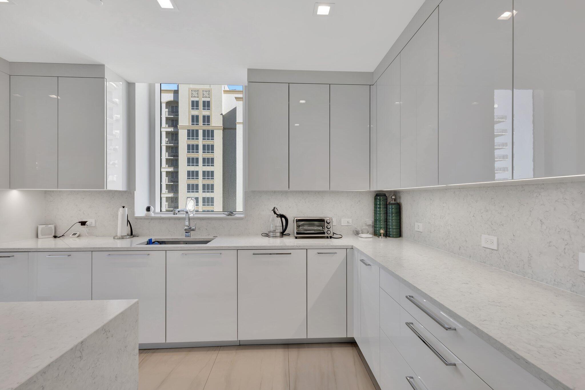 3730 N Ocean #12c, Singer Island FL 33404