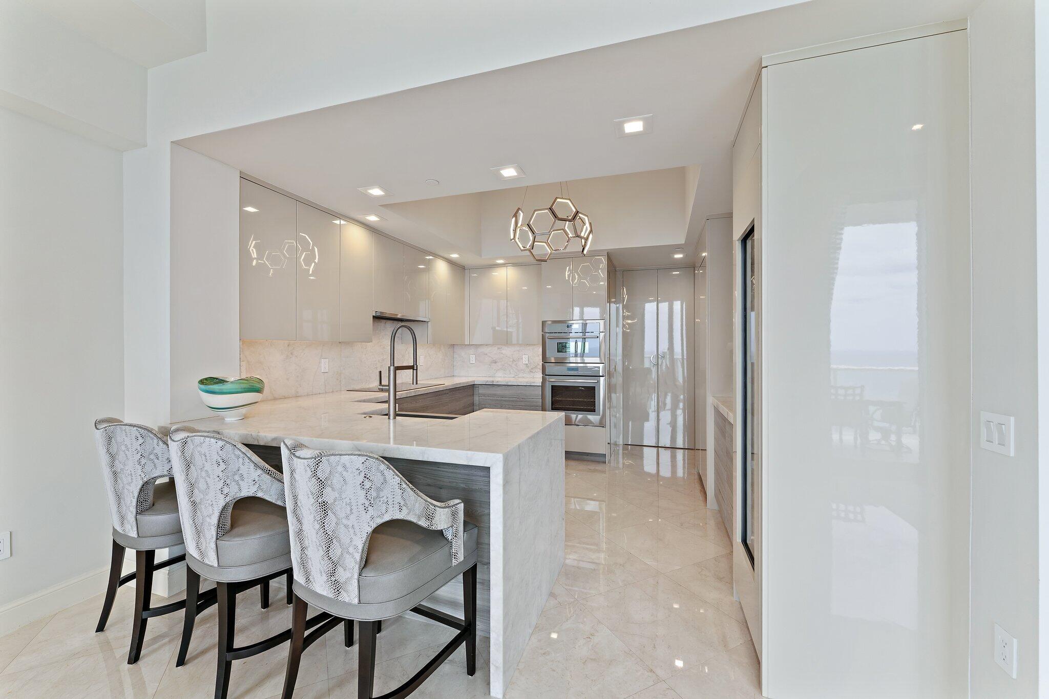 2700 N Ocean #Ph-1b, Riviera Beach FL 33404
