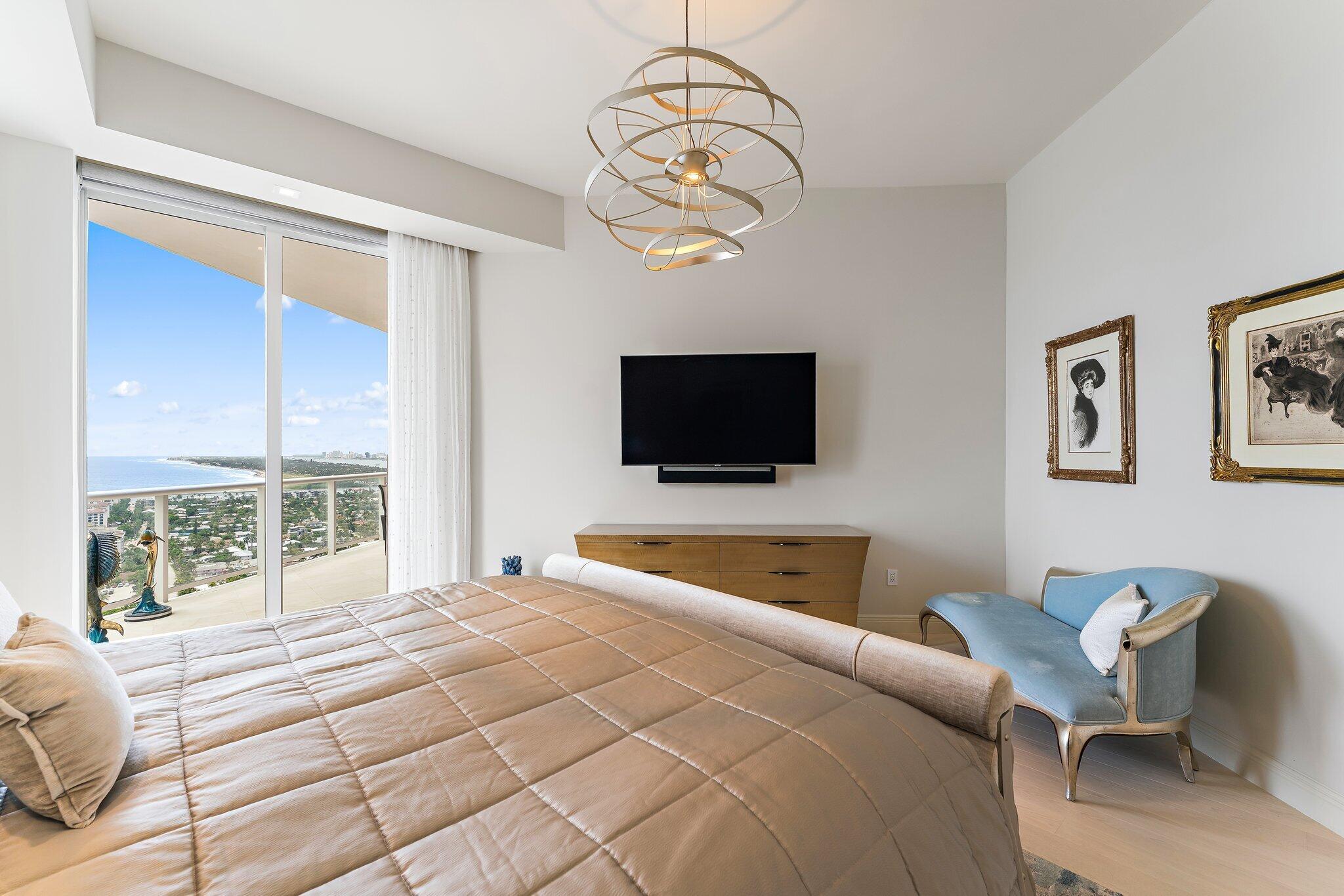 2700 N Ocean #Ph-1b, Riviera Beach FL 33404