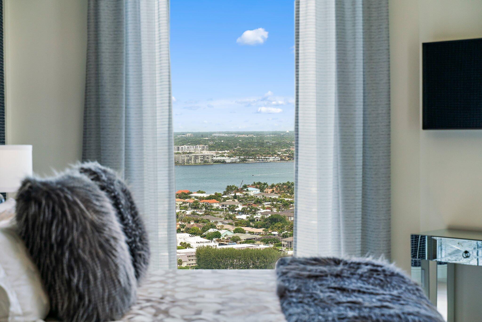 2700 N Ocean #Ph-1b, Riviera Beach FL 33404