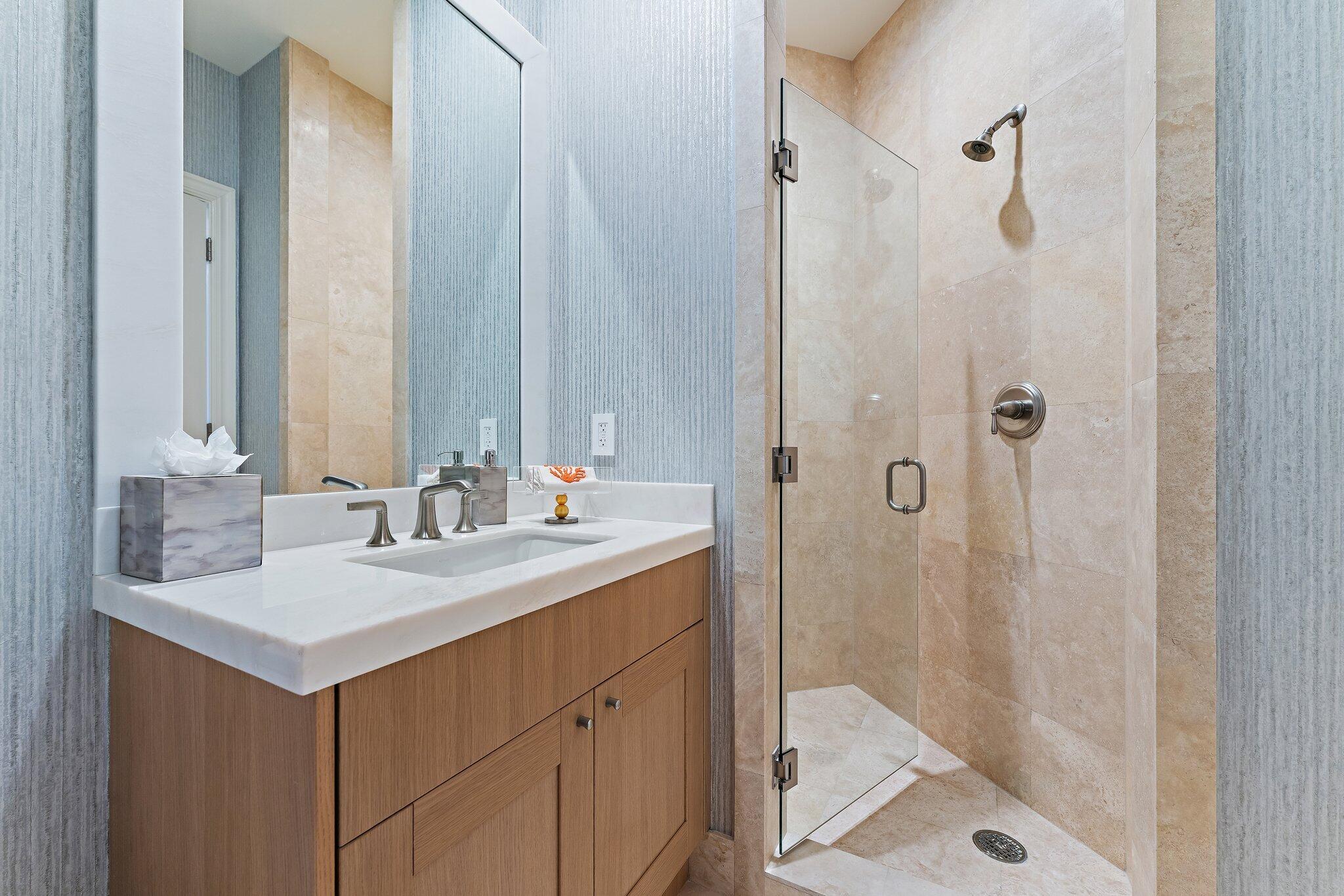 2700 N Ocean #Ph-1b, Riviera Beach FL 33404