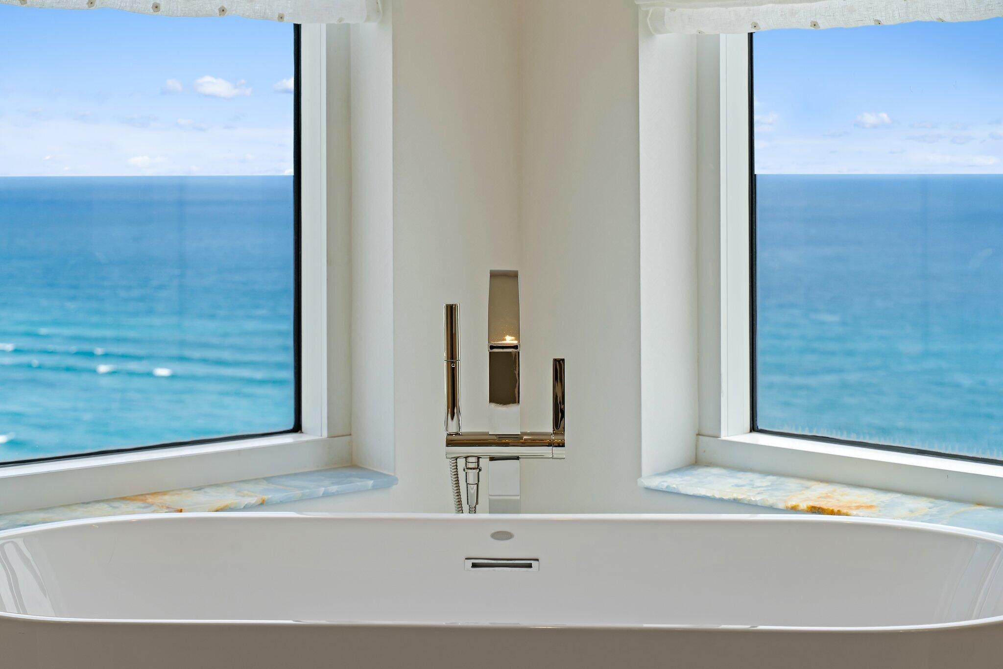 2700 N Ocean #Ph-1b, Riviera Beach FL 33404