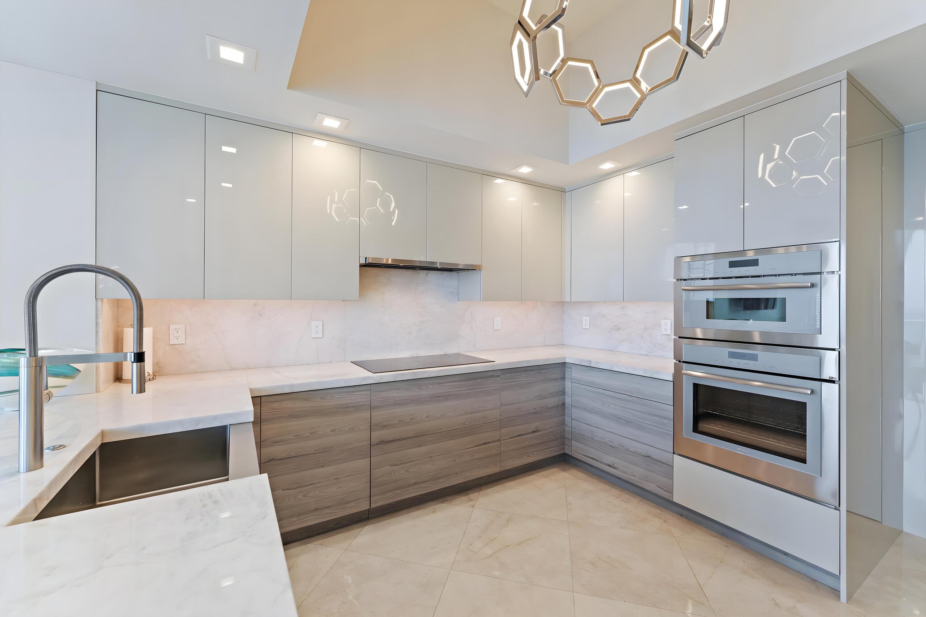 2700 N Ocean #Ph-1b, Riviera Beach FL 33404