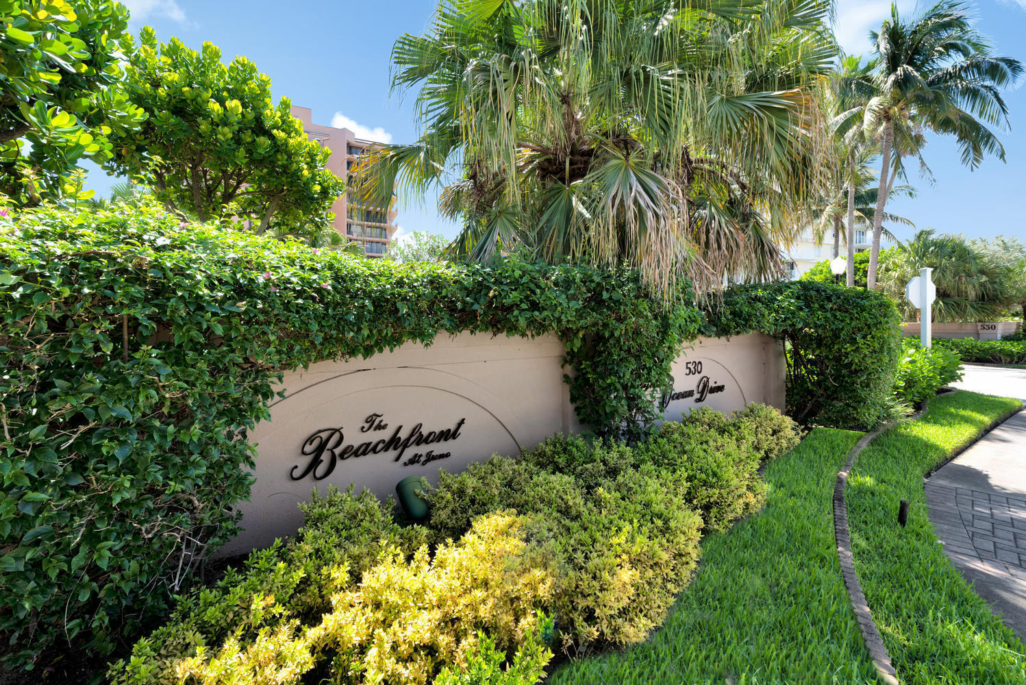 530 Ocean #202, Juno Beach FL 33408