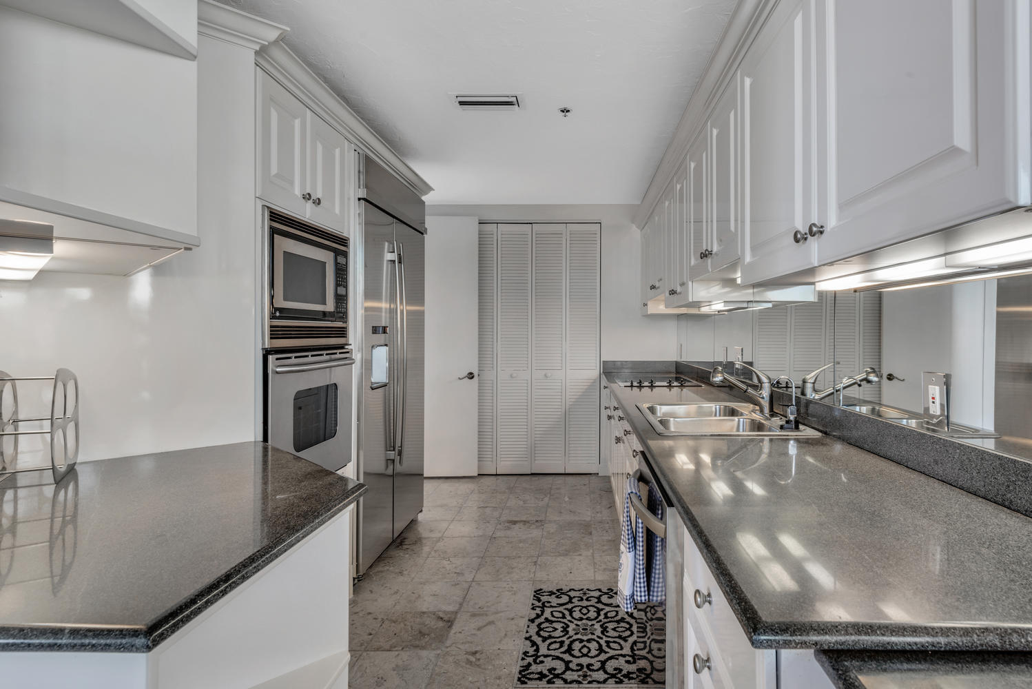 530 Ocean #202, Juno Beach FL 33408