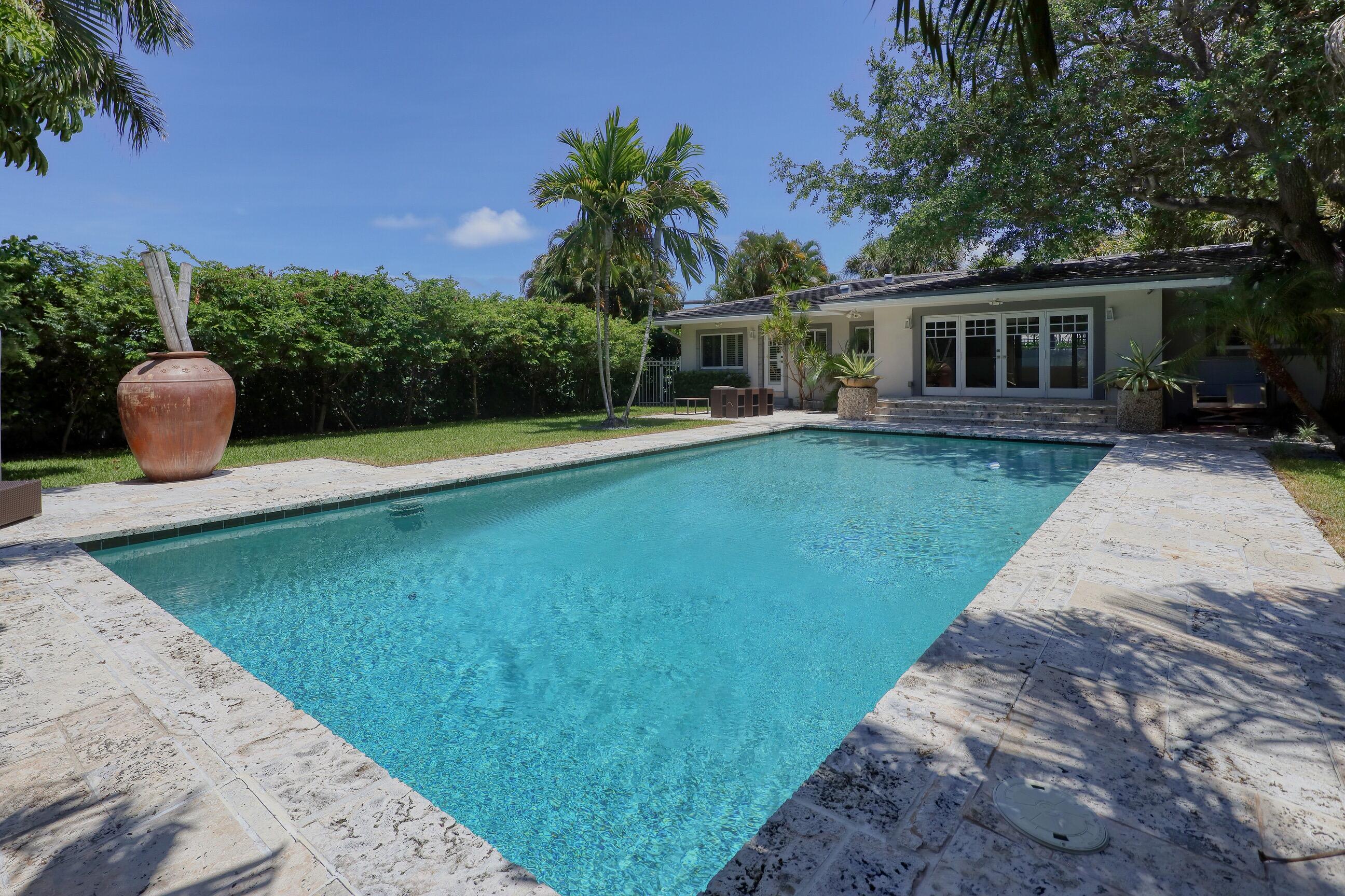 1635 Seabreeze, Fort Lauderdale FL 33316