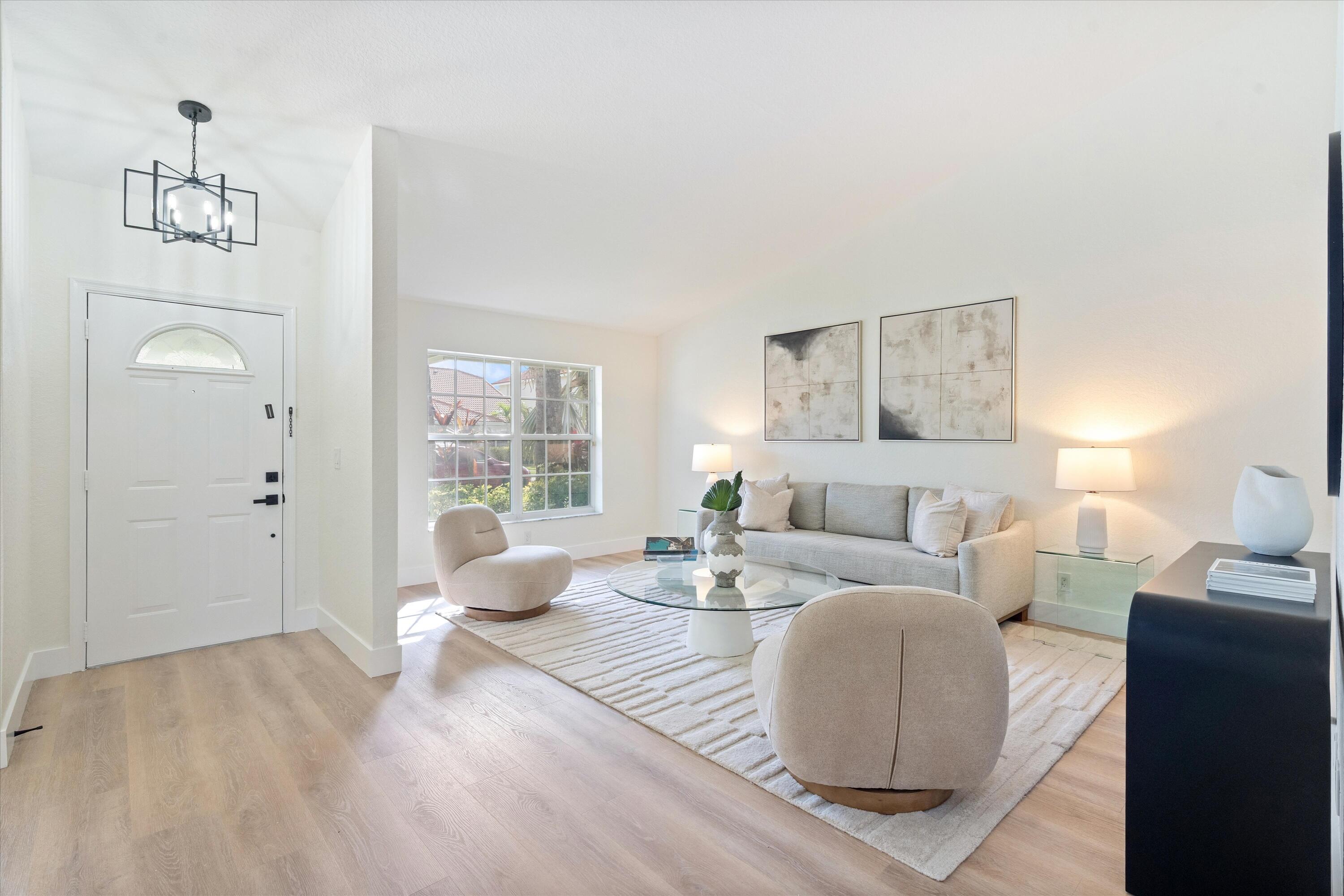 18208 Clear Brook, Boca Raton FL 33498