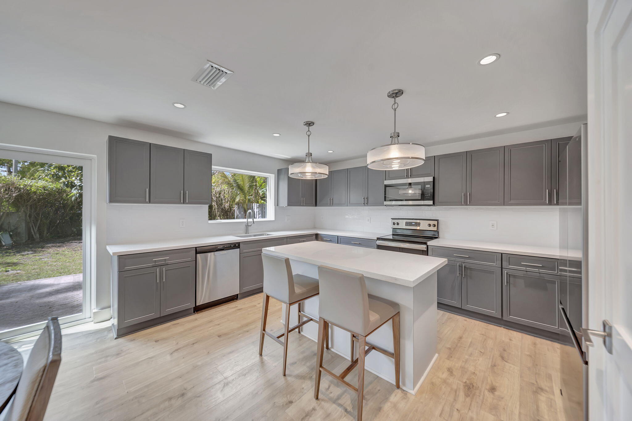 5631 NW 43rd, Coconut Creek FL 33073