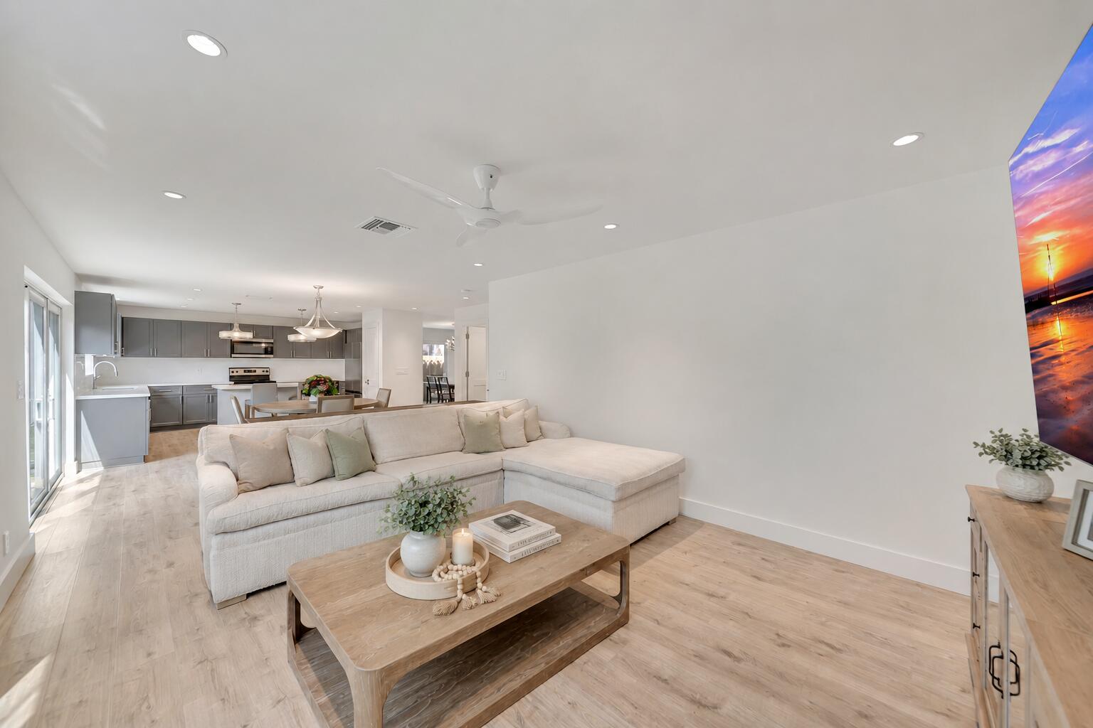 5631 NW 43rd, Coconut Creek FL 33073