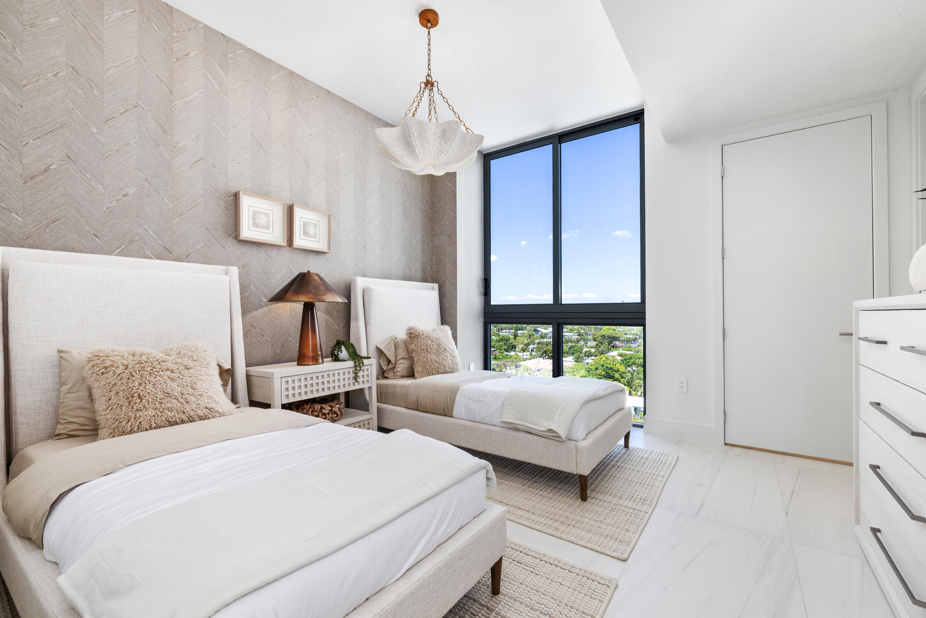 305 Briny #804, Pompano Beach FL 33062