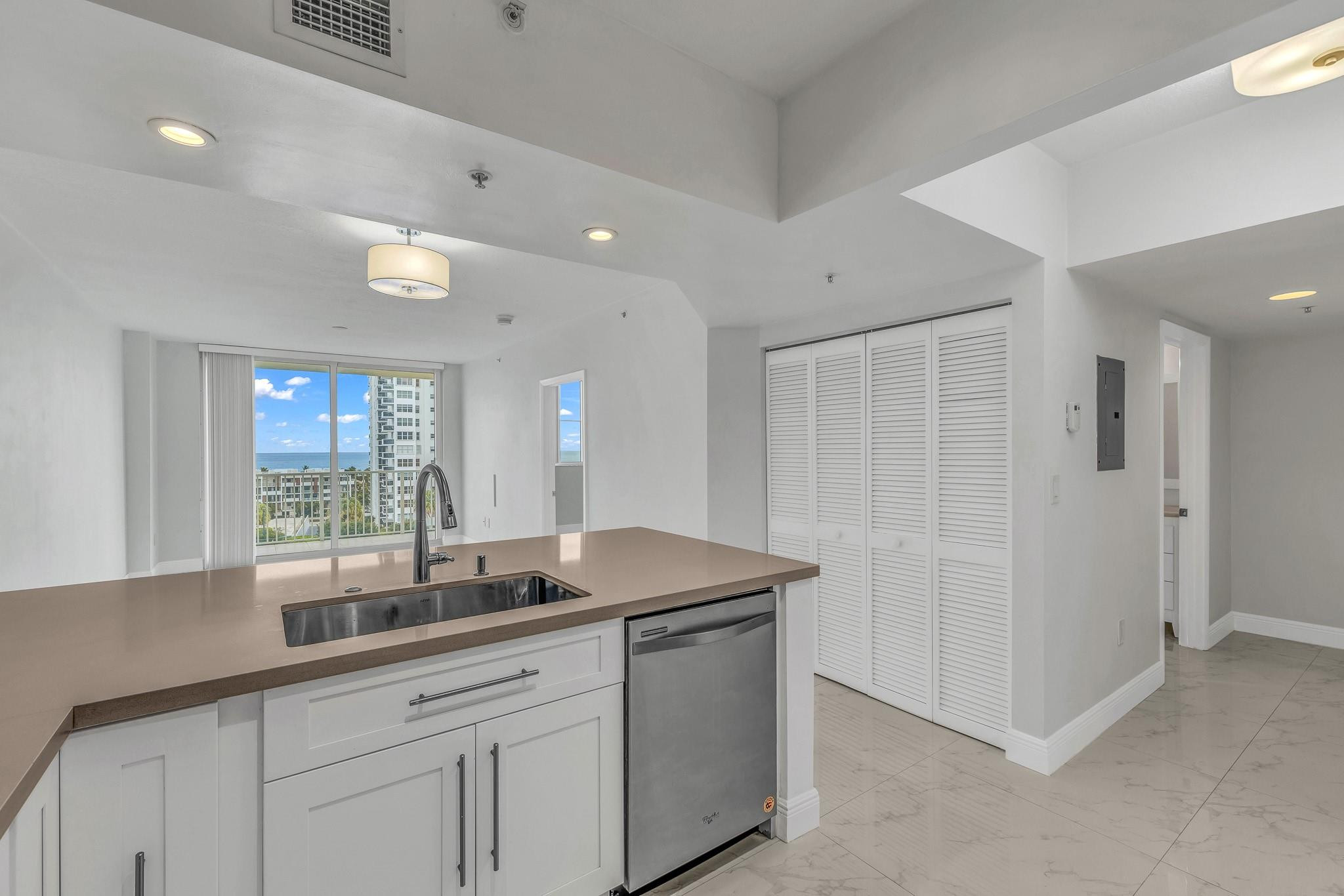 3020 NE 32nd #Unit 905, Fort Lauderdale FL 33306