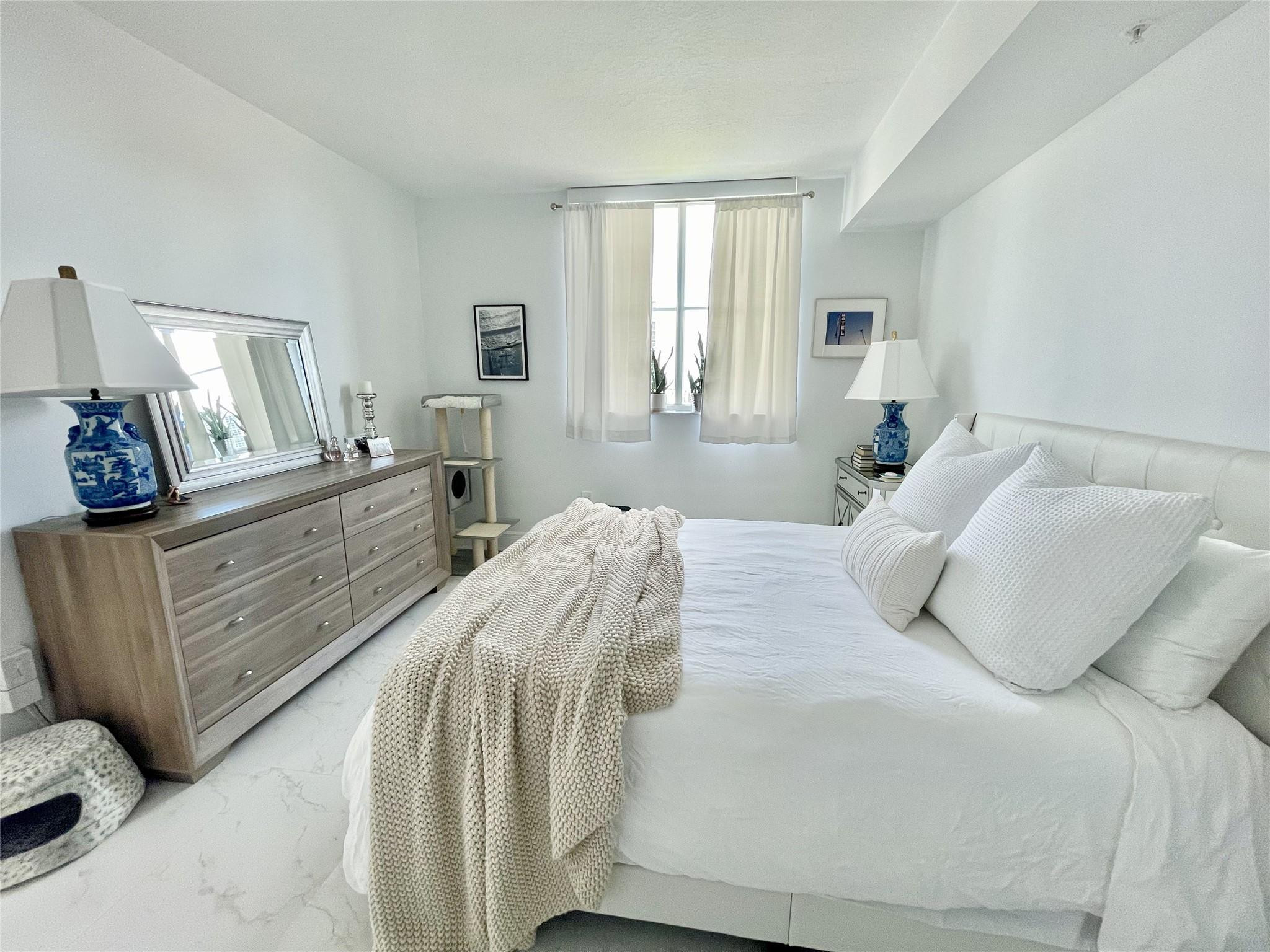 3020 NE 32nd #Unit 905, Fort Lauderdale FL 33306