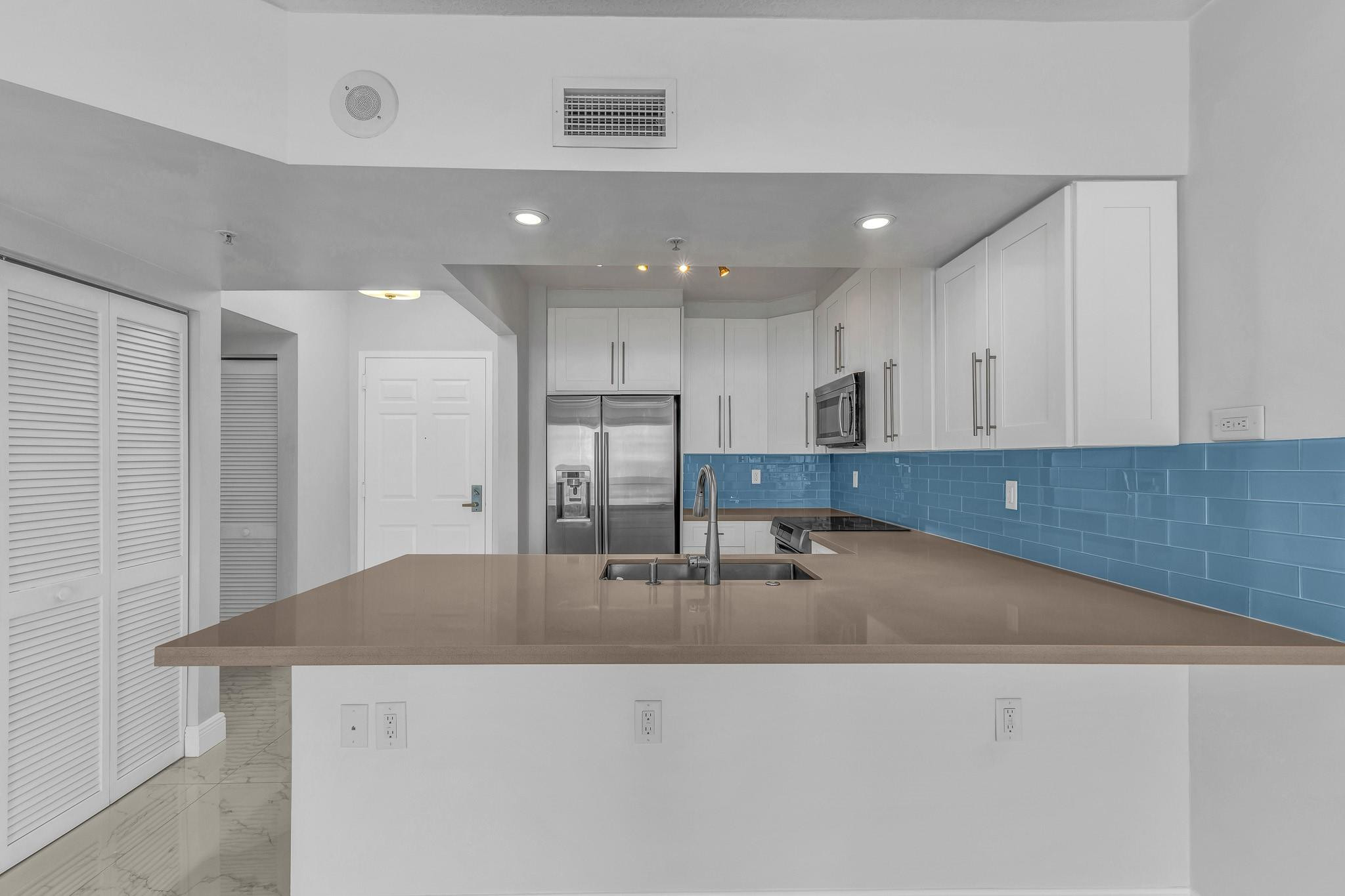 3020 NE 32nd #Unit 905, Fort Lauderdale FL 33306