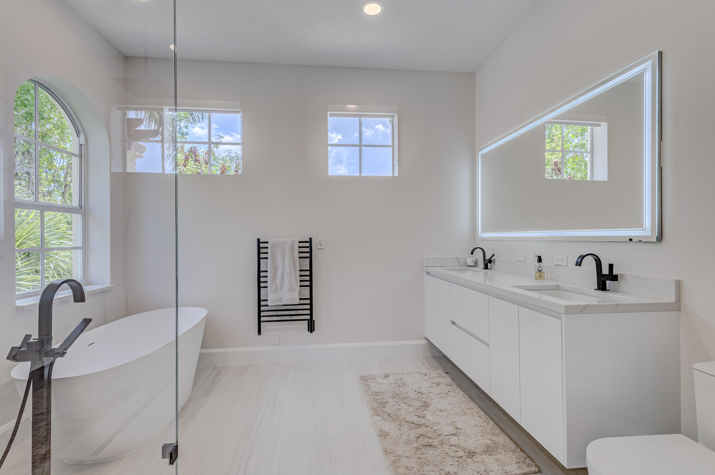 27 Marina Gardens, Palm Beach Gardens FL 33410