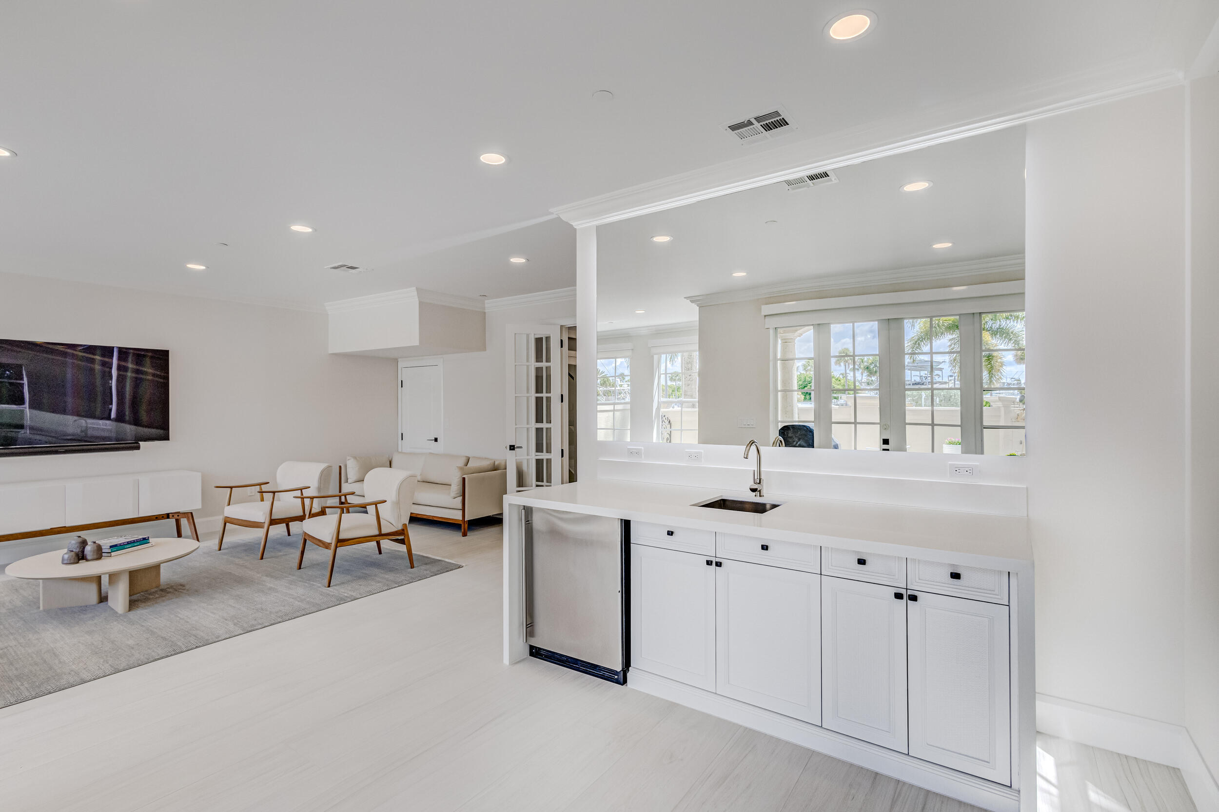 27 Marina Gardens, Palm Beach Gardens FL 33410