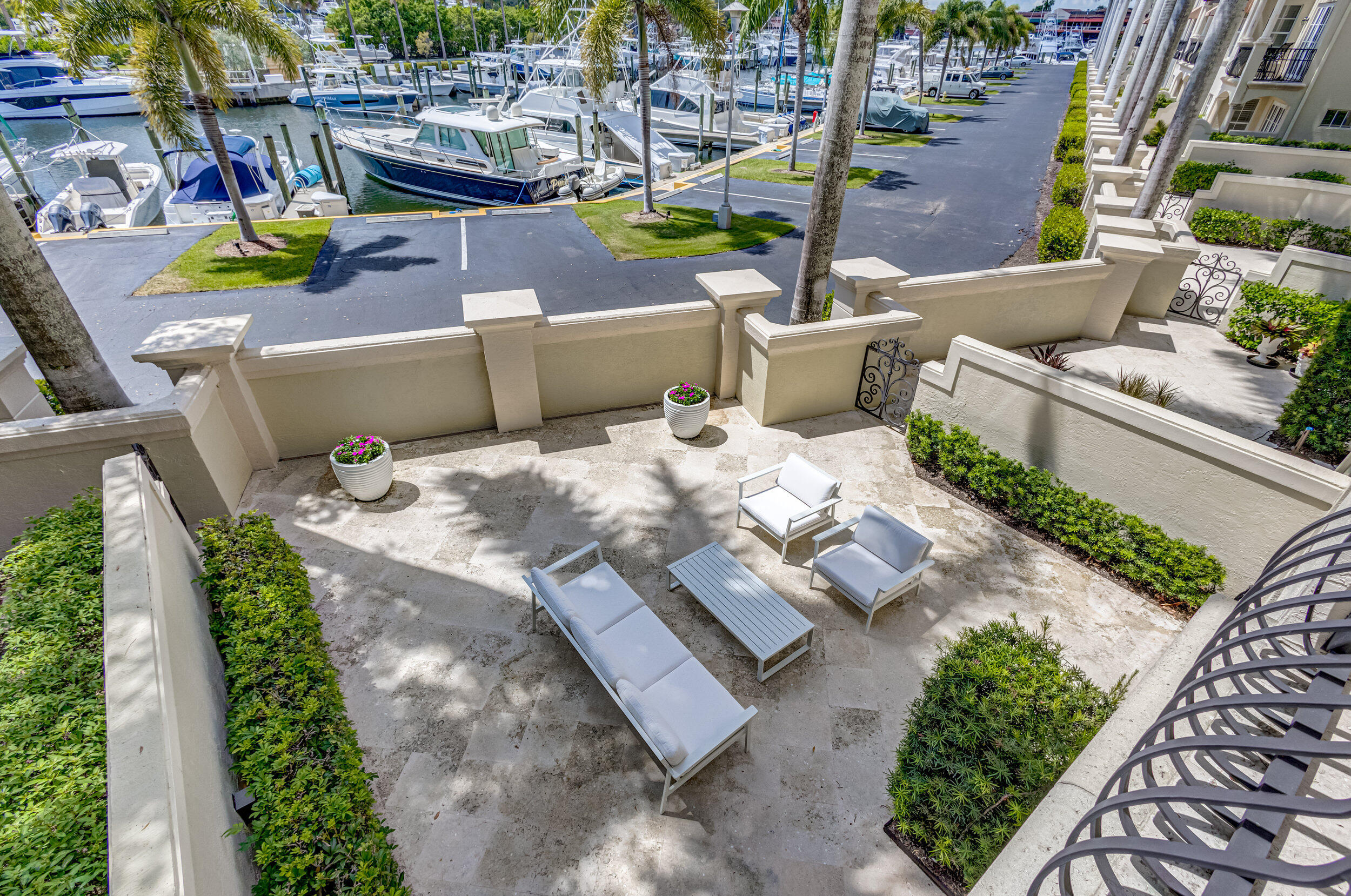 27 Marina Gardens, Palm Beach Gardens FL 33410