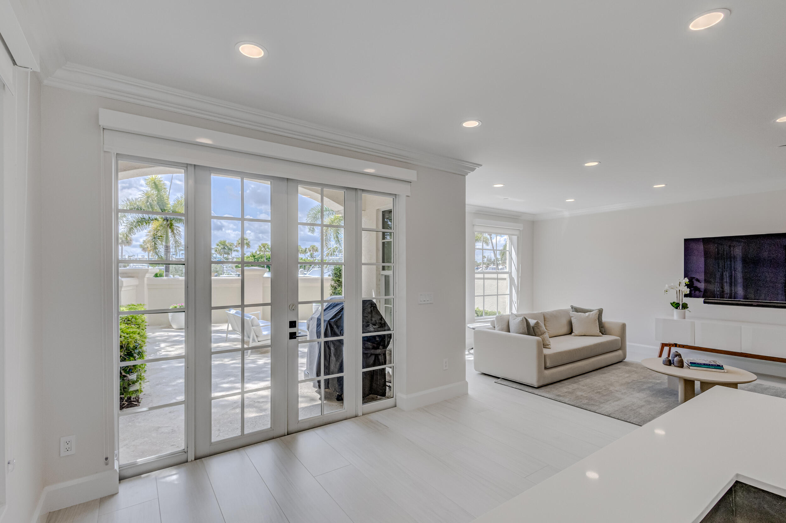 27 Marina Gardens, Palm Beach Gardens FL 33410