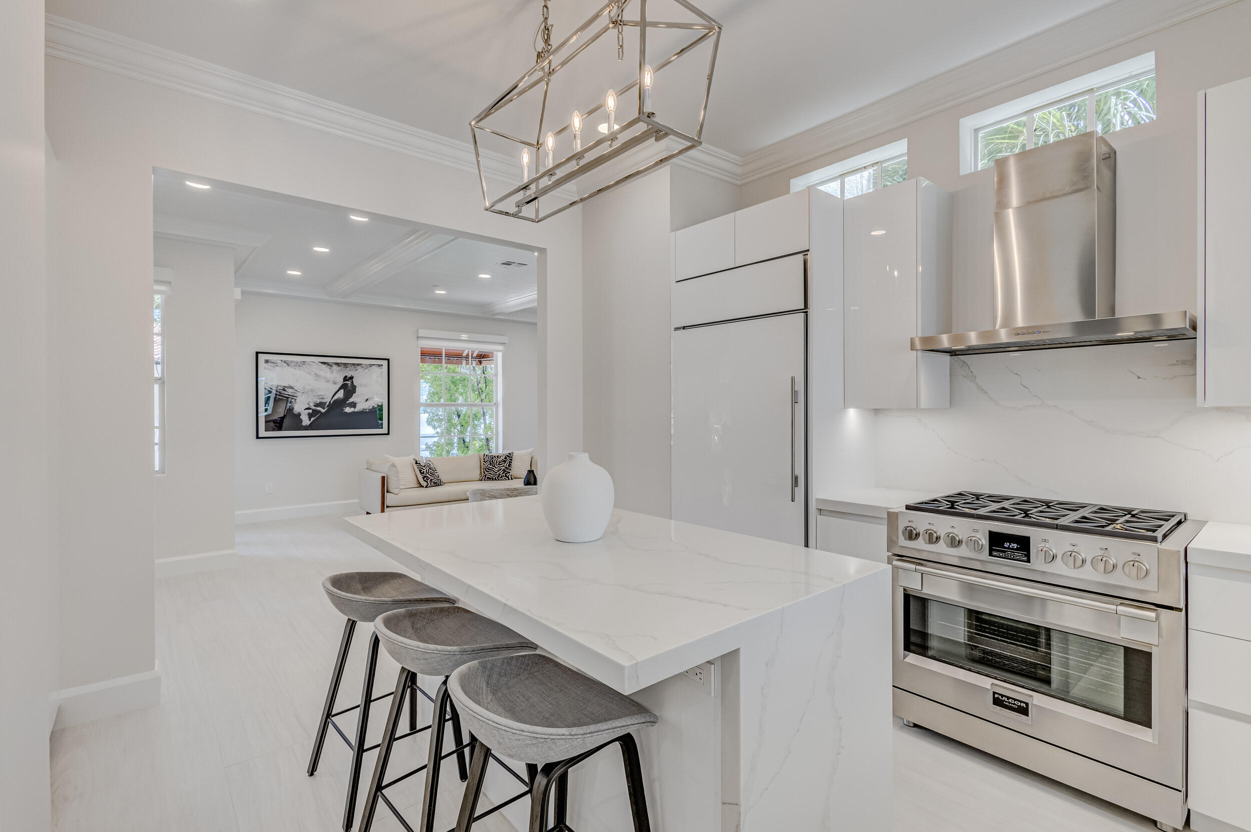 27 Marina Gardens, Palm Beach Gardens FL 33410