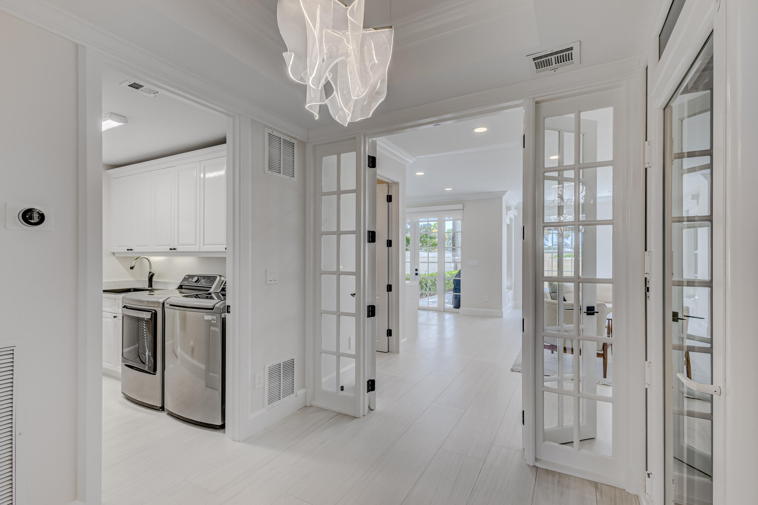 27 Marina Gardens, Palm Beach Gardens FL 33410