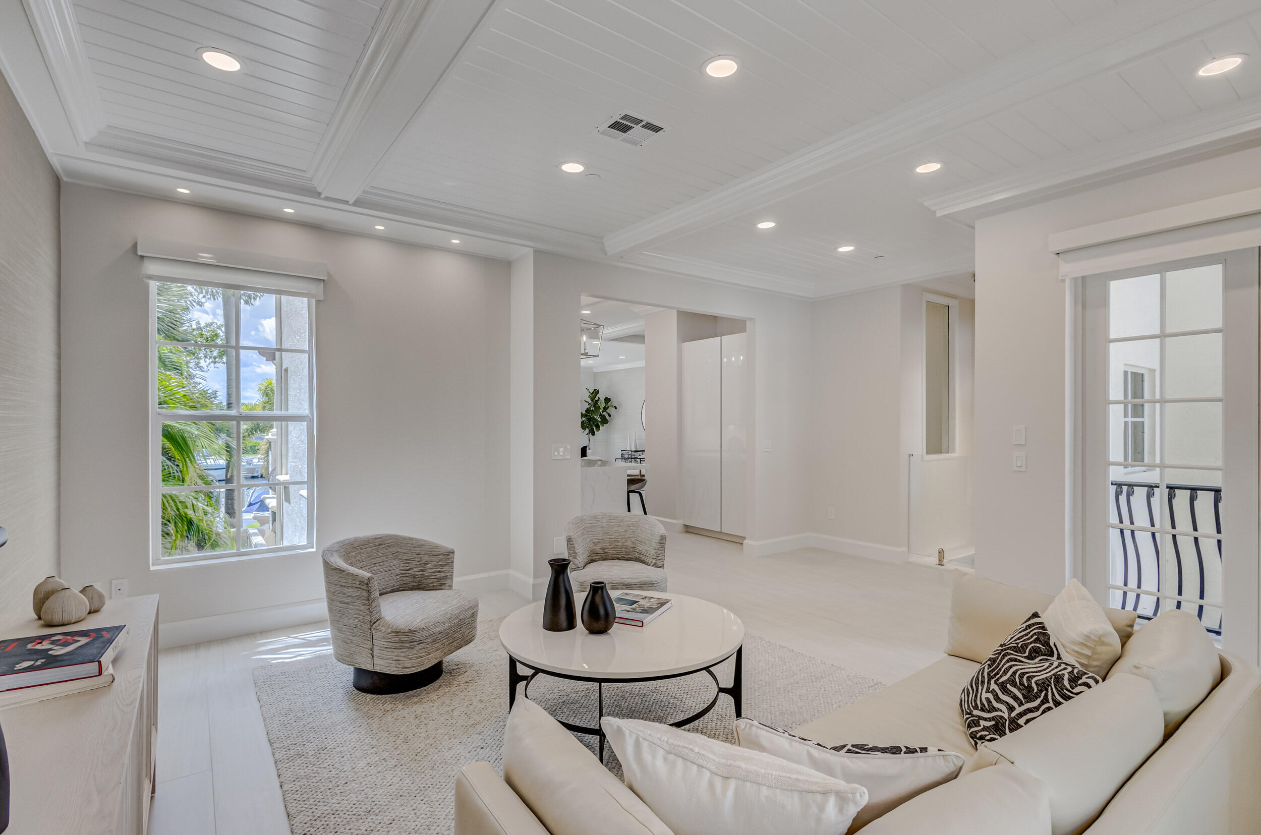 27 Marina Gardens, Palm Beach Gardens FL 33410