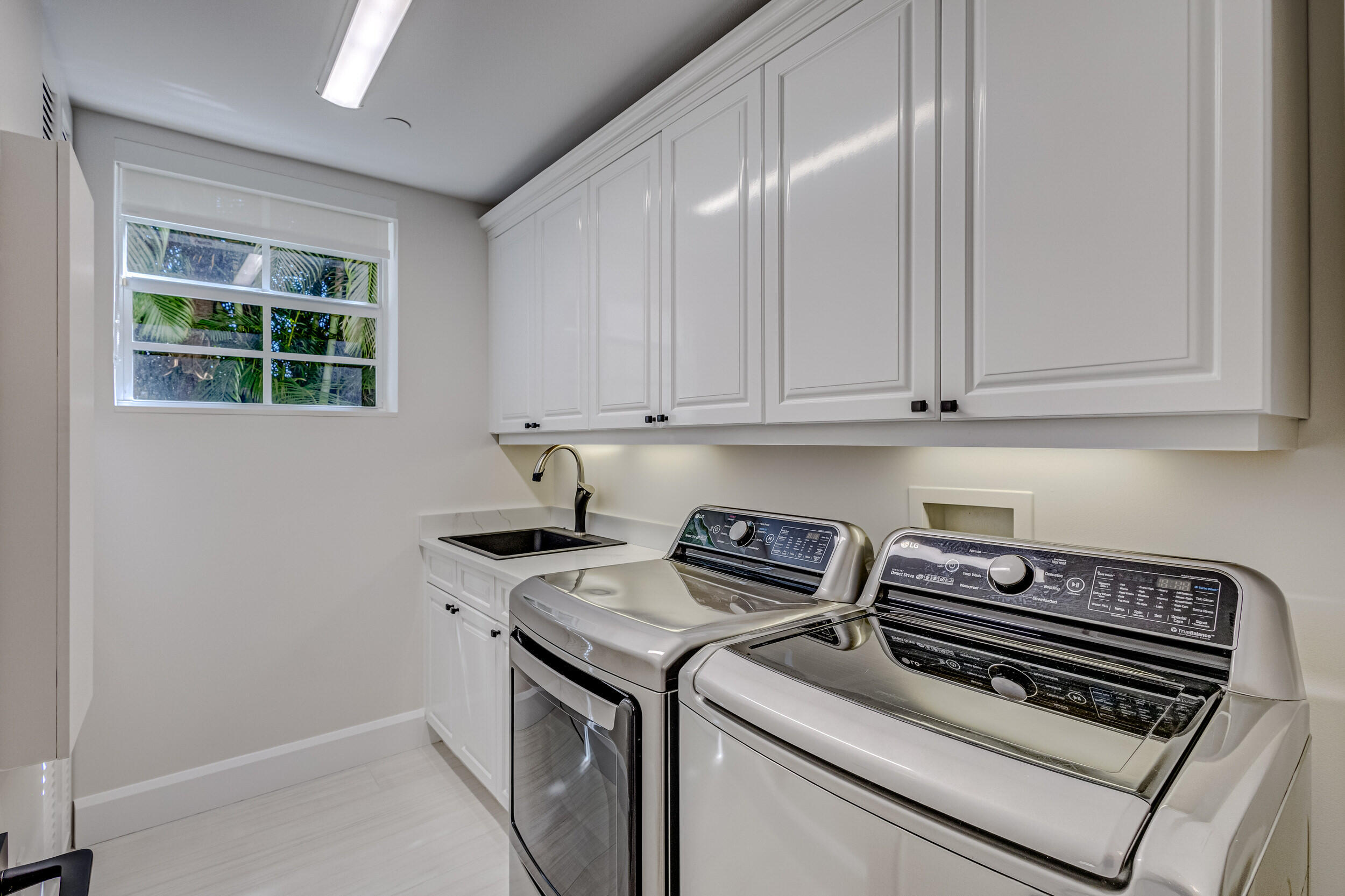 27 Marina Gardens, Palm Beach Gardens FL 33410