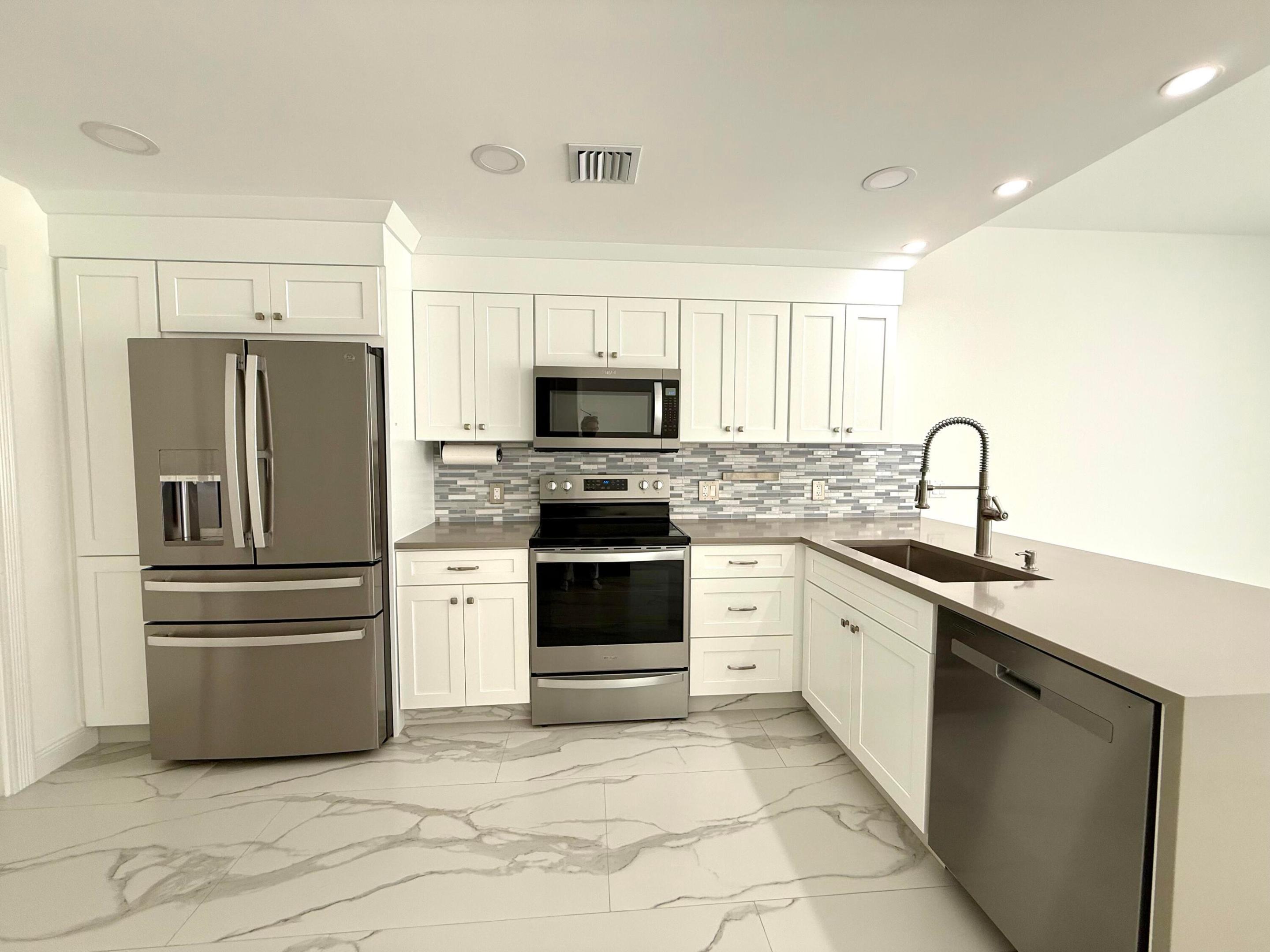 117 Waterford, Jupiter FL 33458