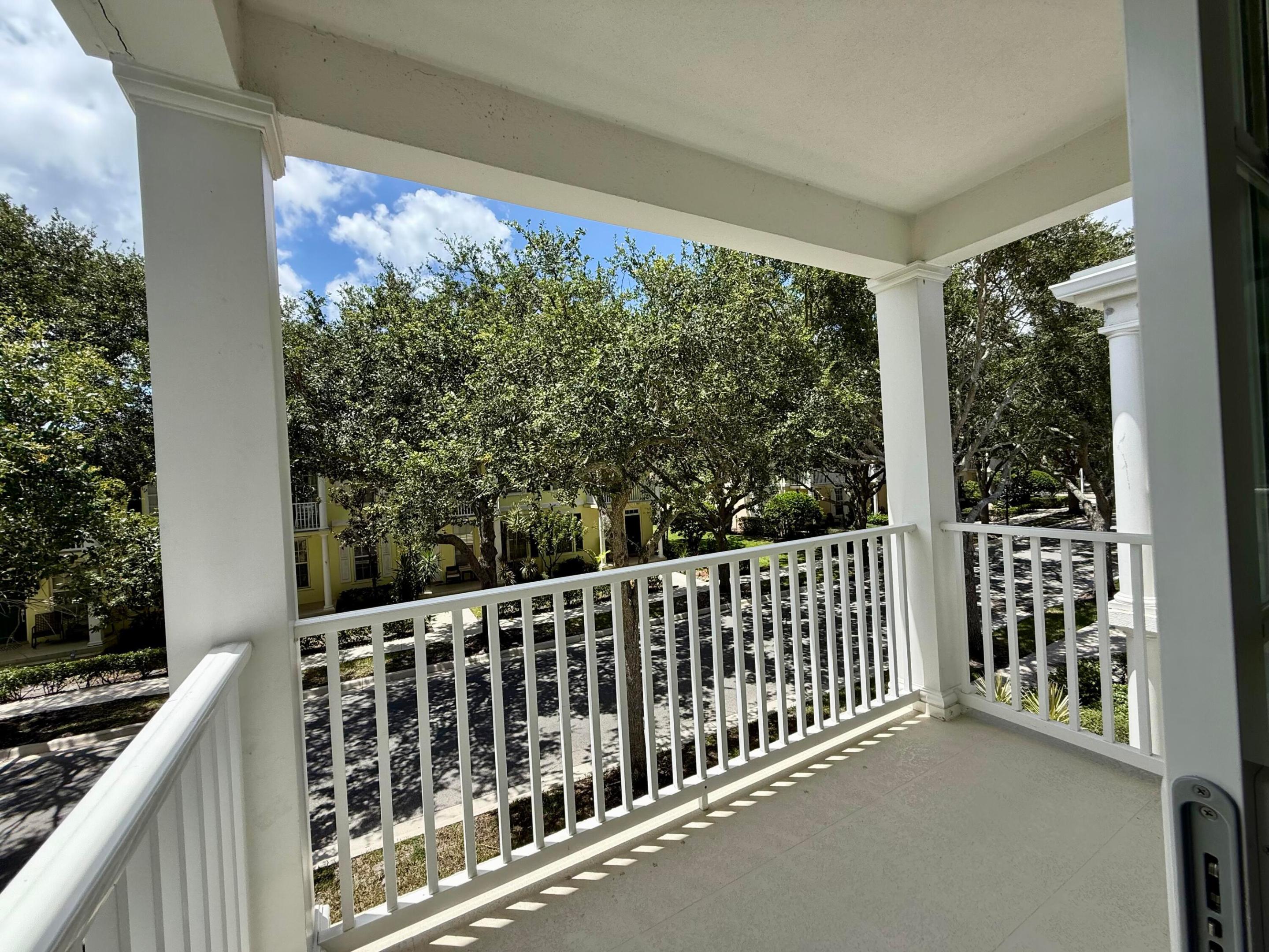 117 Waterford, Jupiter FL 33458