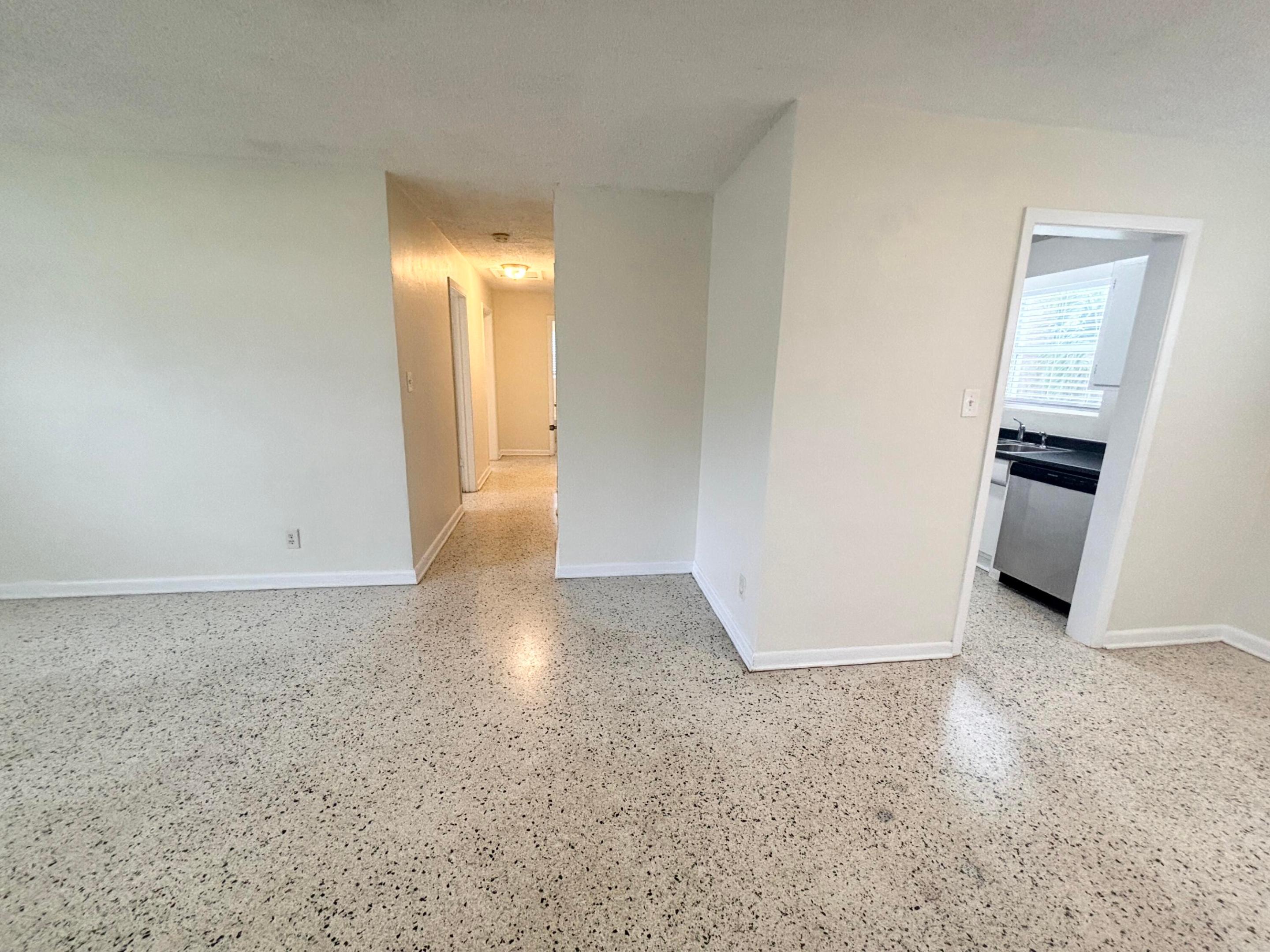 218 Seville, West Palm Beach FL 33405