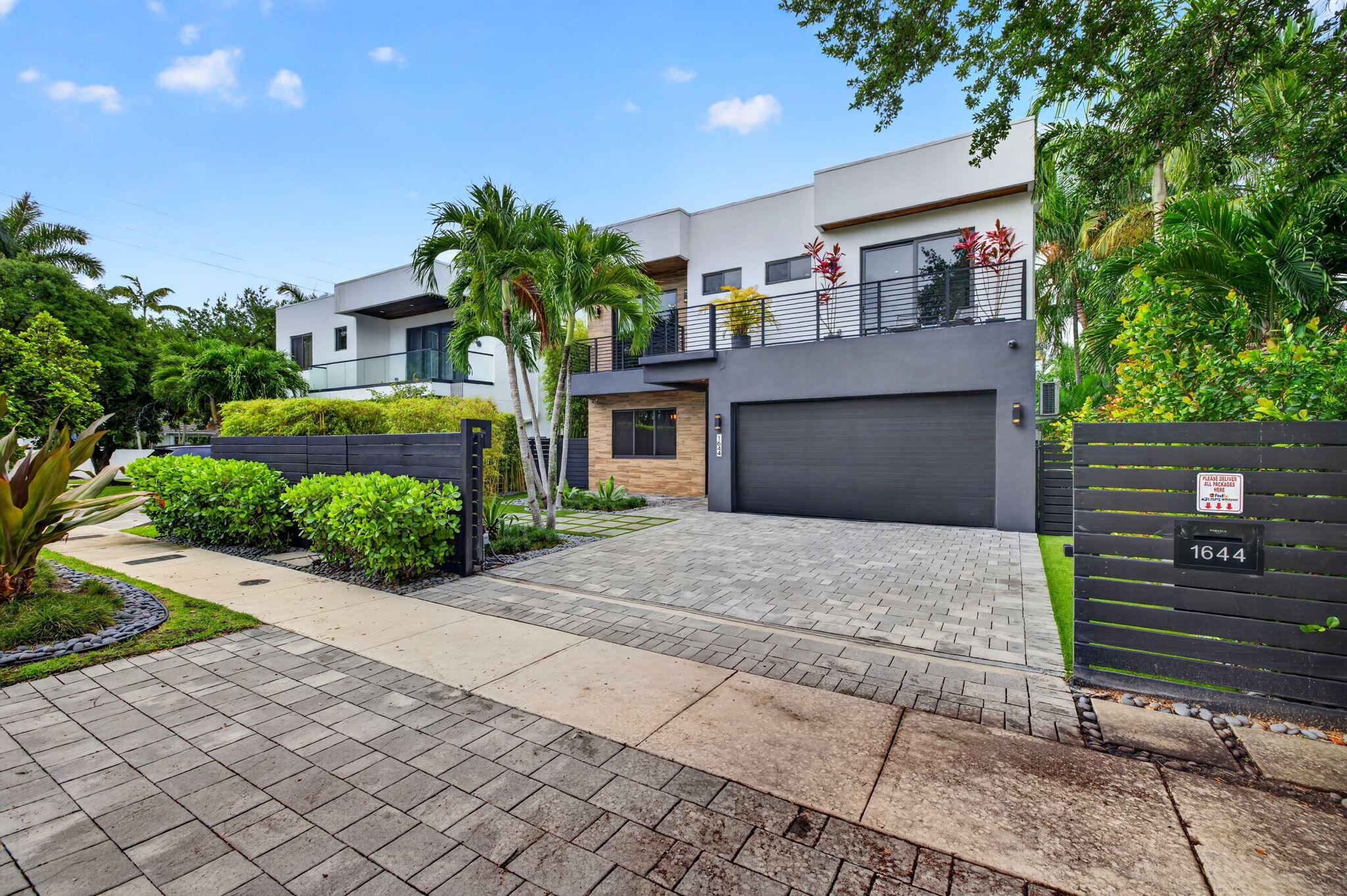 1644 NE 4th, Fort Lauderdale FL 33301