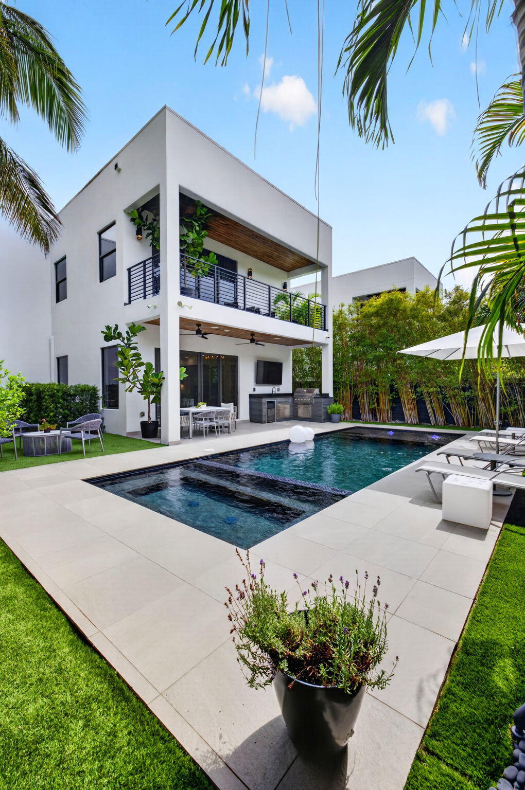 1644 NE 4th, Fort Lauderdale FL 33301