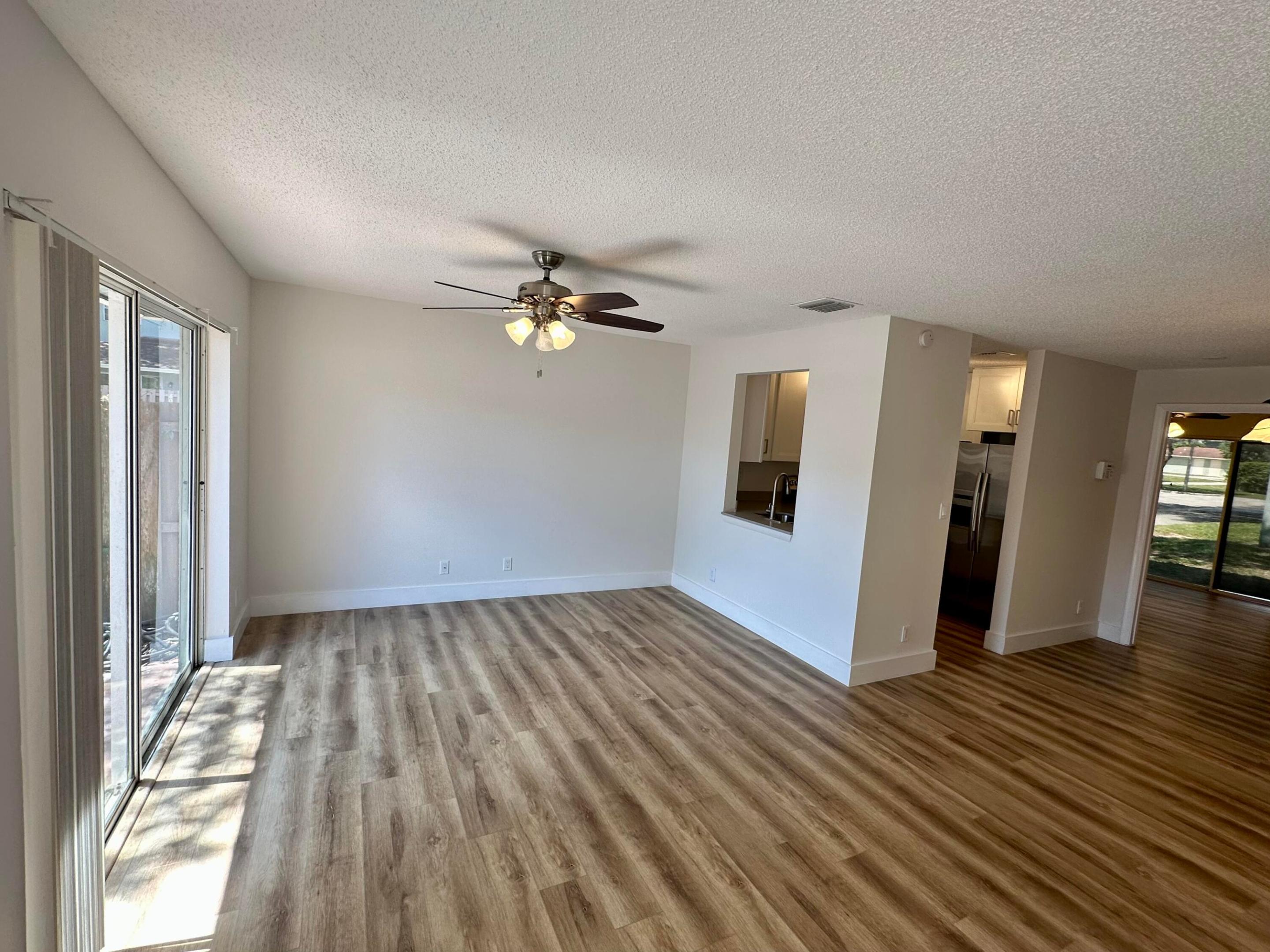 1631 E Cypress Way, Palm Springs FL 33406