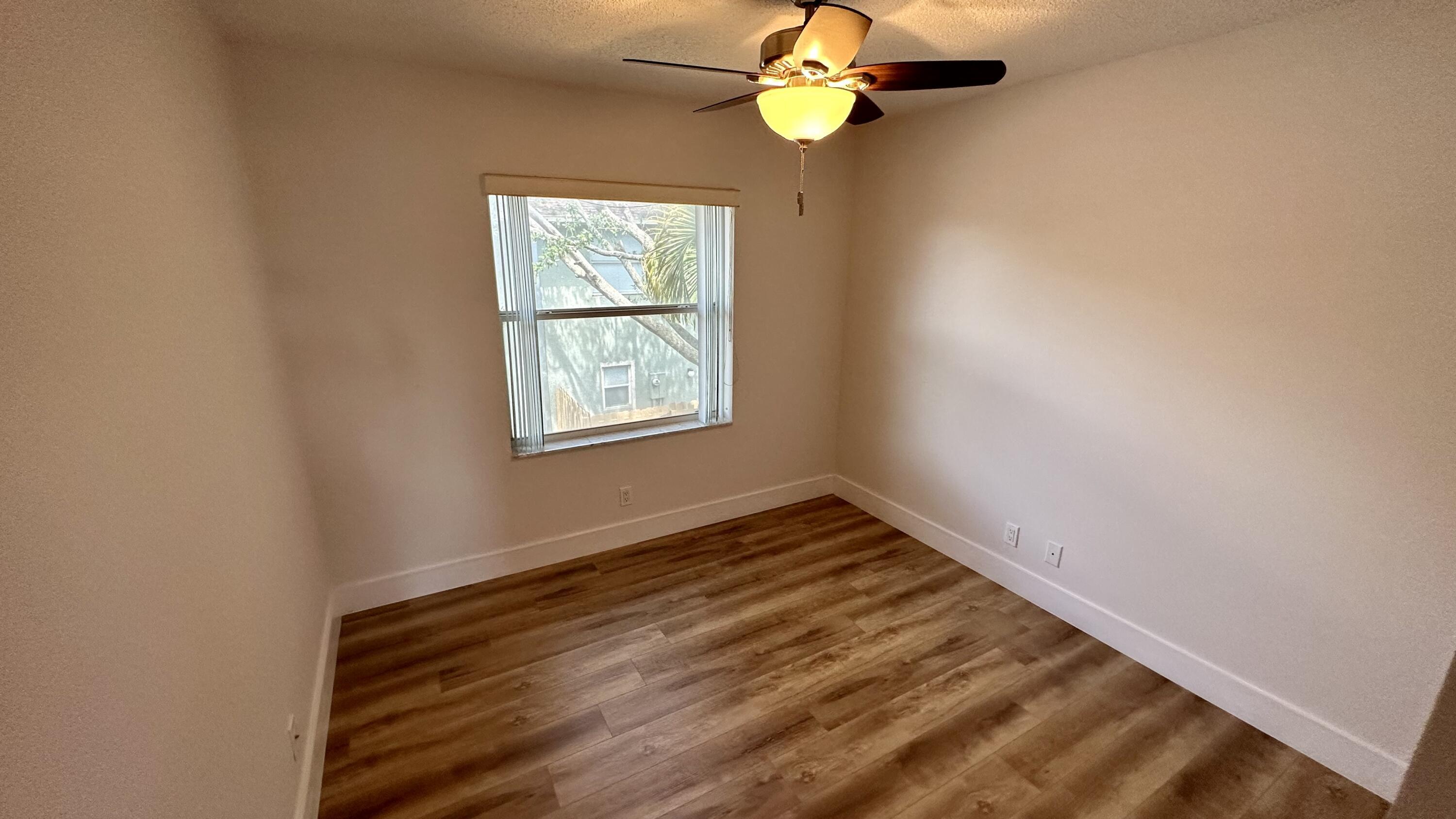1631 E Cypress Way, Palm Springs FL 33406