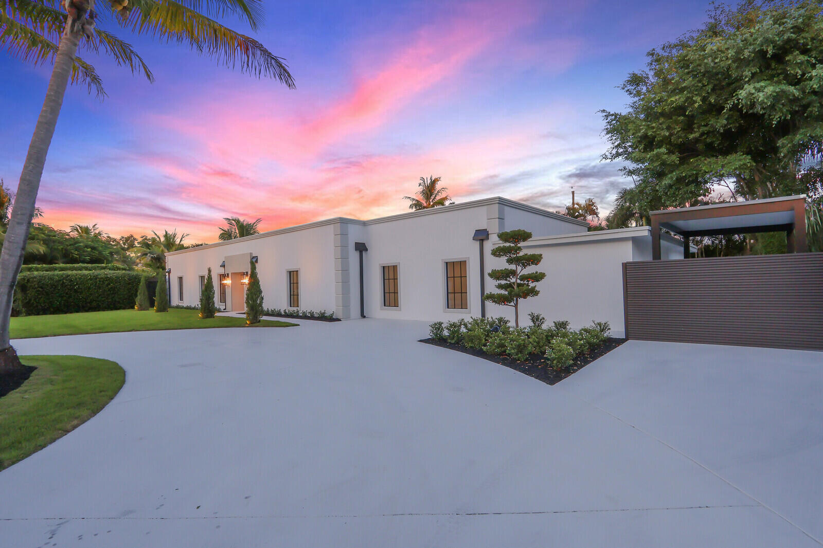 391 W Riverside, Tequesta FL 33469