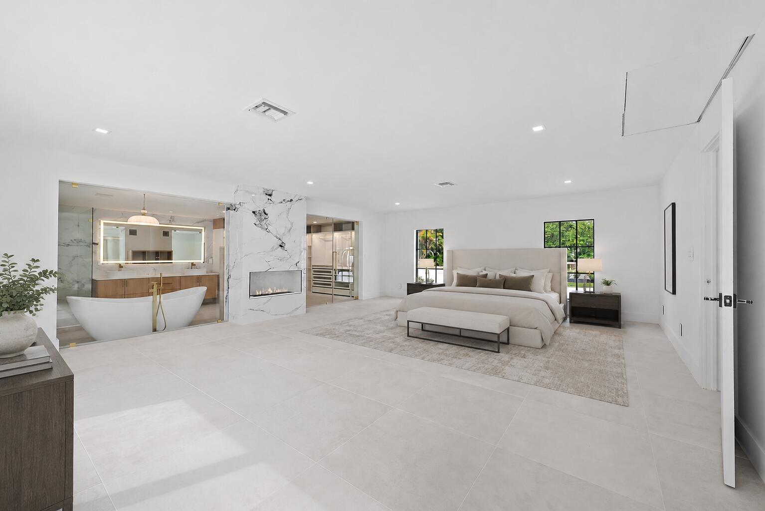391 W Riverside, Tequesta FL 33469