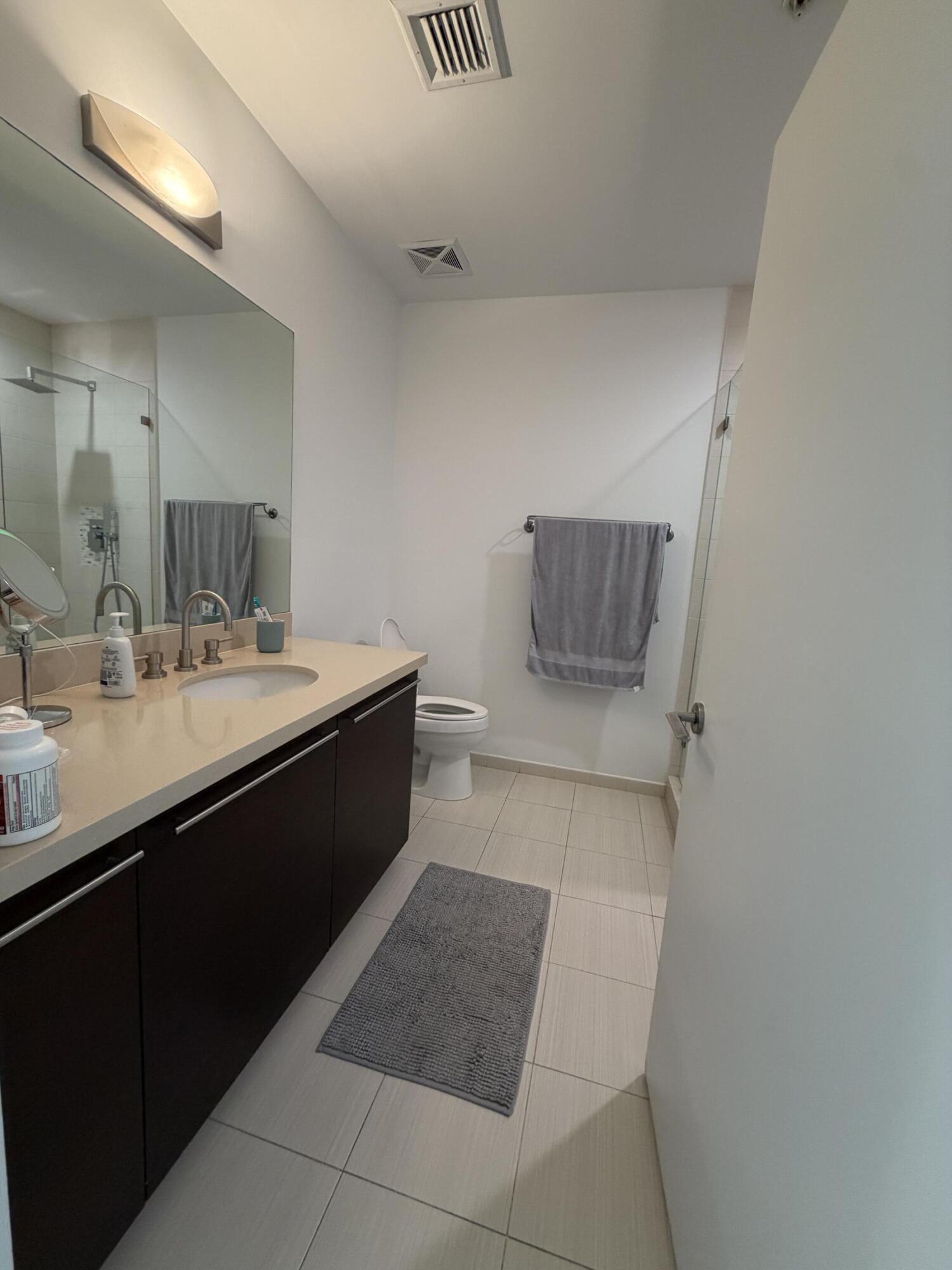 7930 East #1506, North Bay Village FL 33141