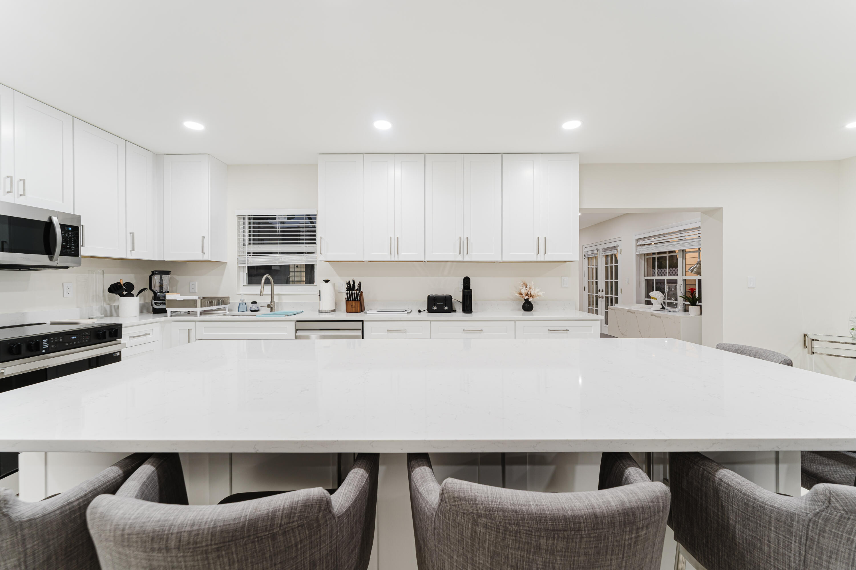 3199 NE 6th, Boca Raton FL 33431