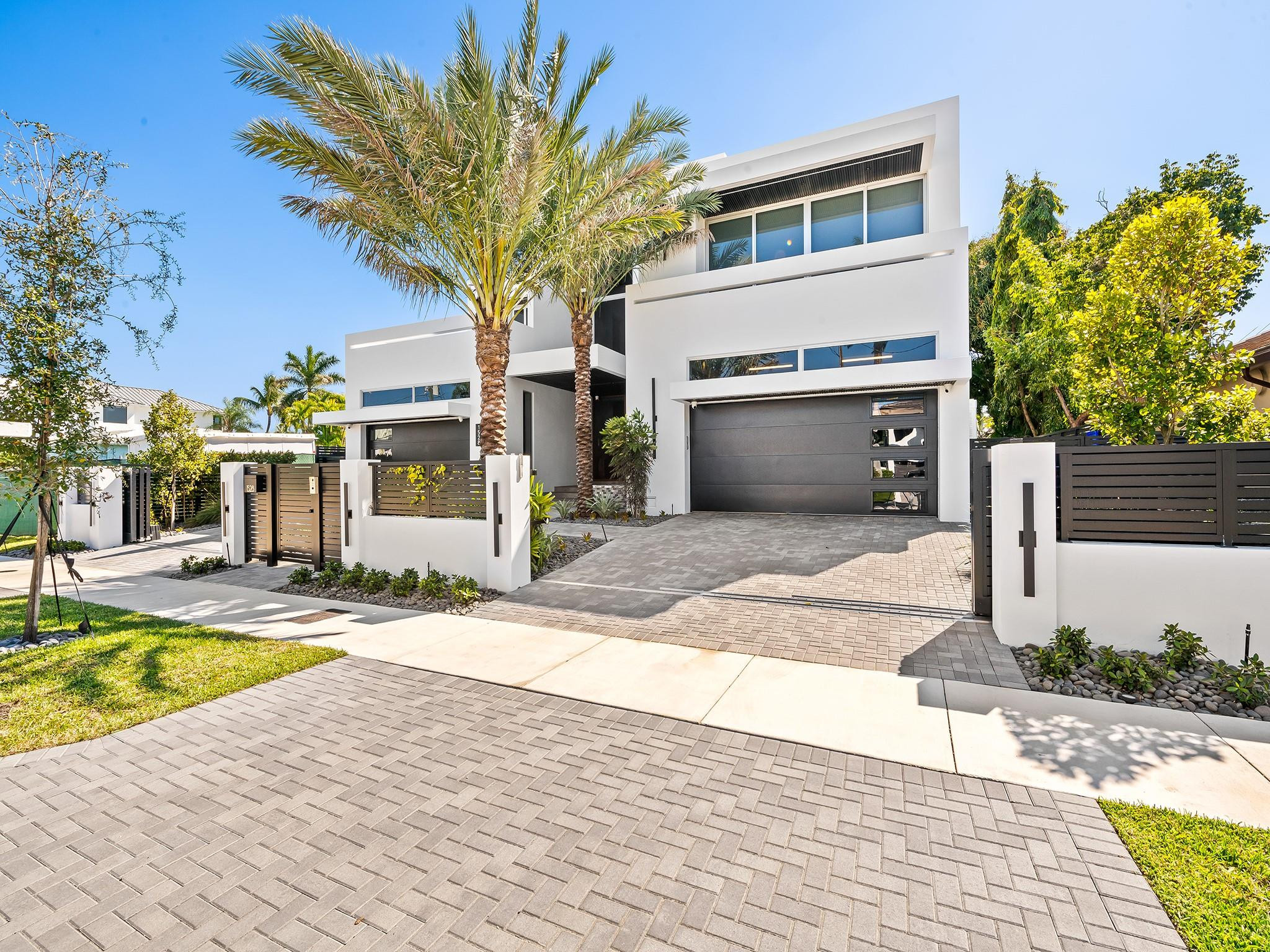 1528 SE 11th, Fort Lauderdale FL 33316