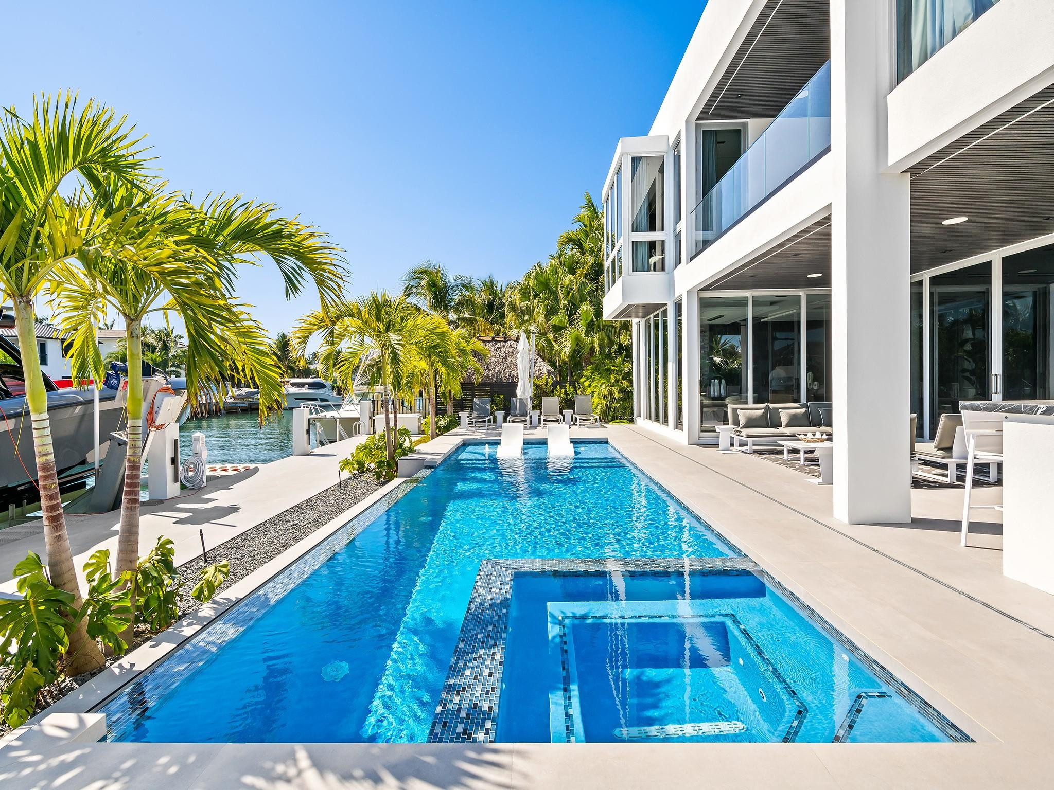 1528 SE 11th, Fort Lauderdale FL 33316
