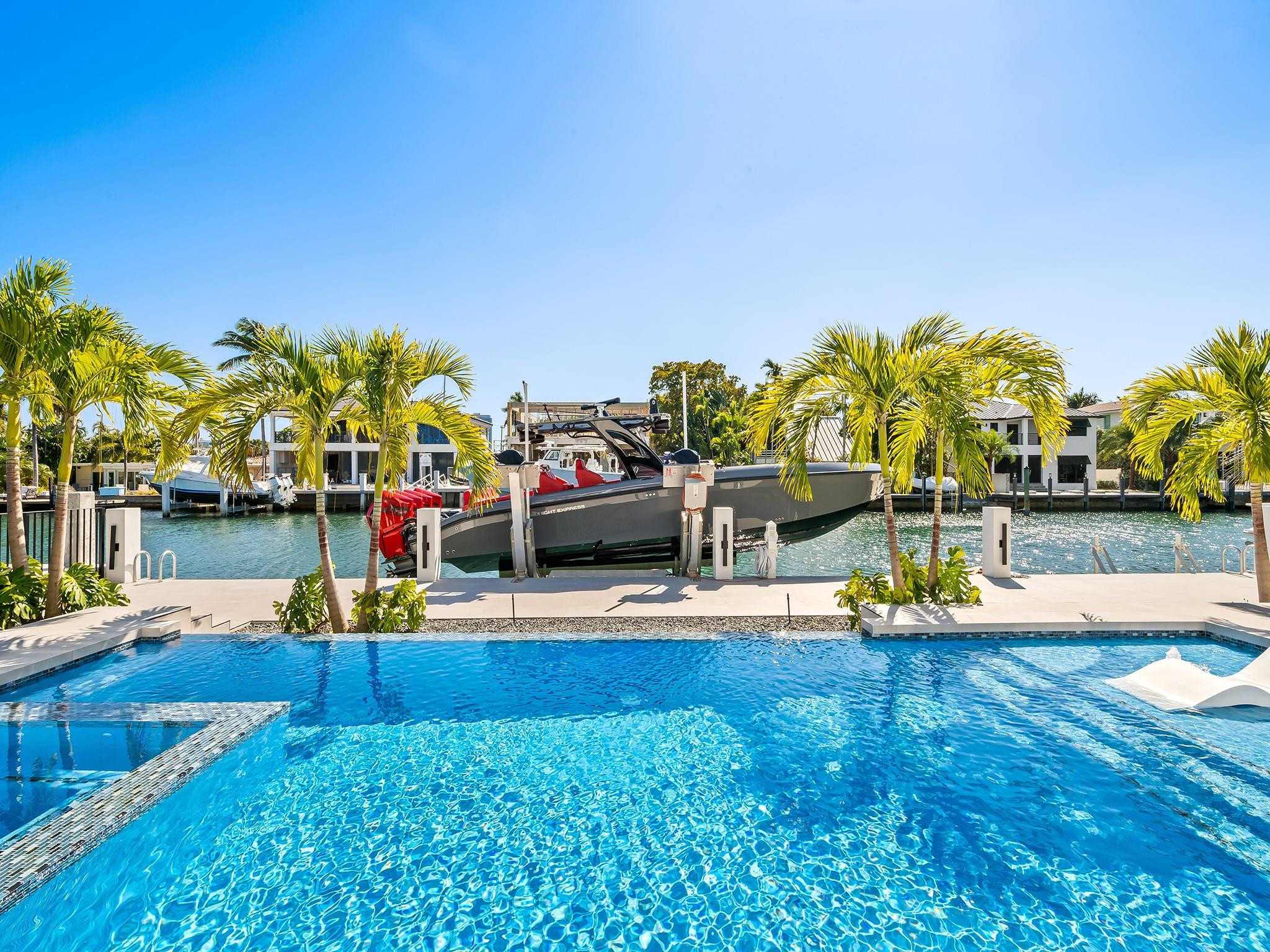 1528 SE 11th, Fort Lauderdale FL 33316