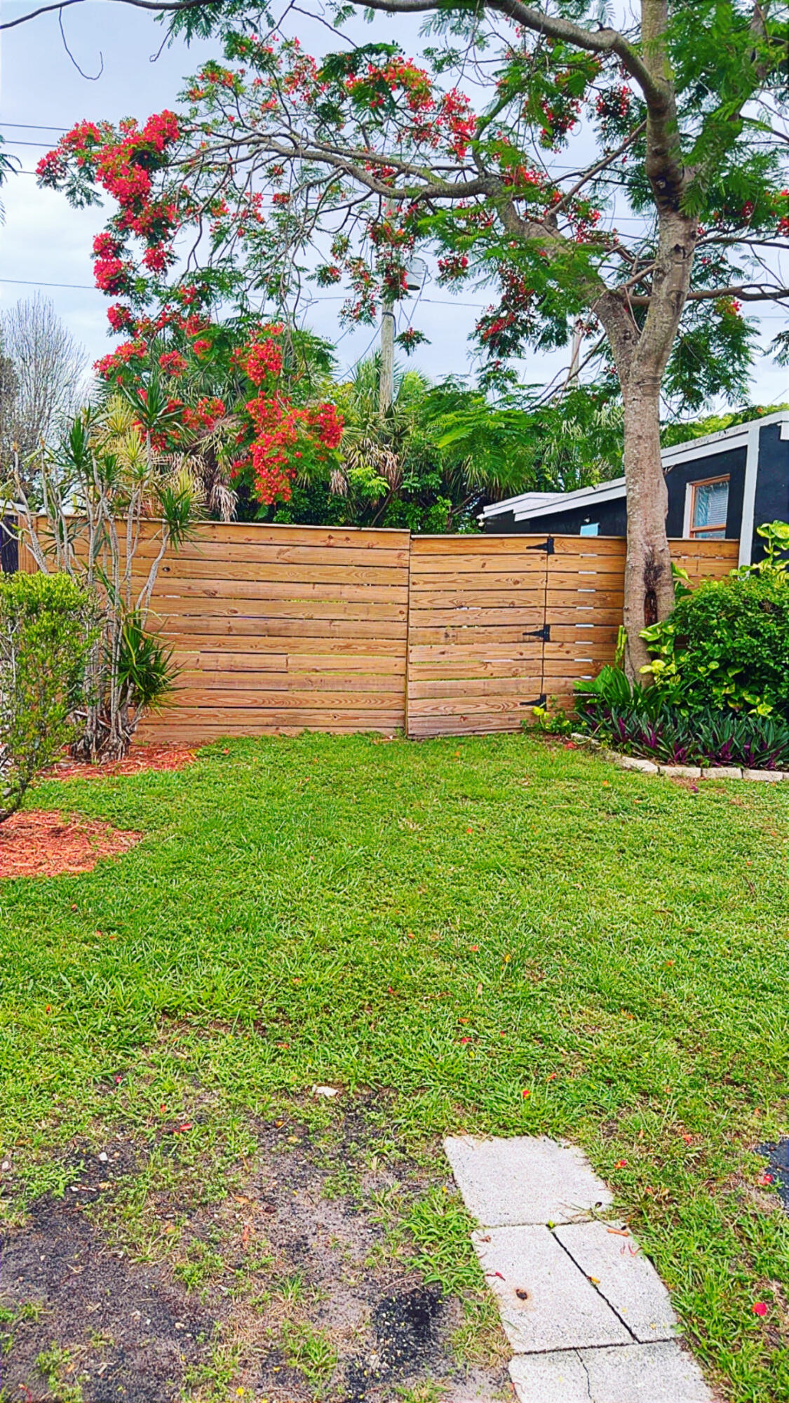 3650 NW 44th, Lauderdale Lakes FL 33319