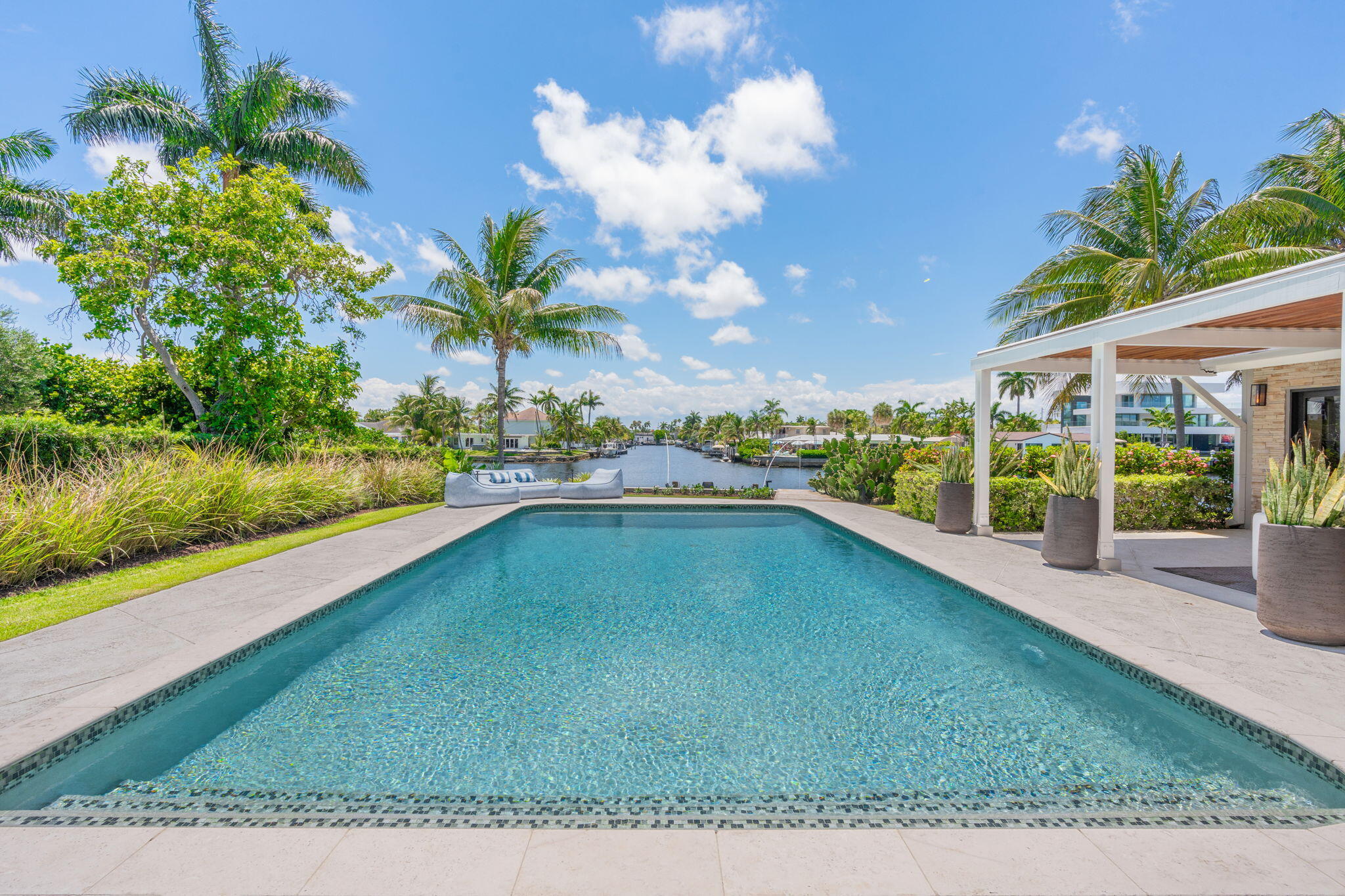1425 Middle River, Fort Lauderdale FL 33304