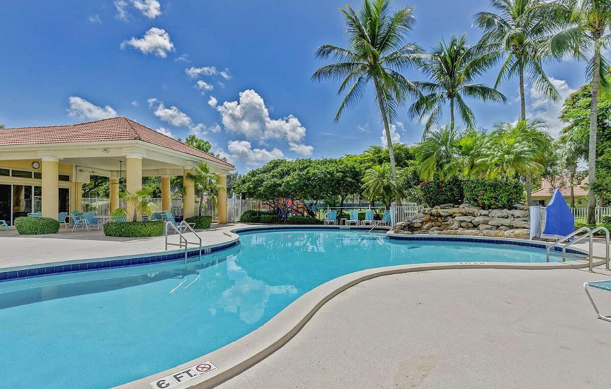 1073 Aspri, Riviera Beach FL 33418