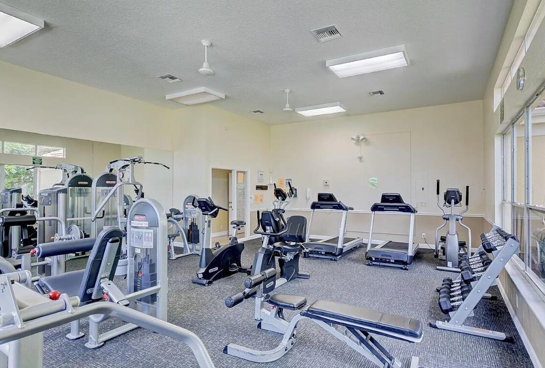 1073 Aspri, Riviera Beach FL 33418