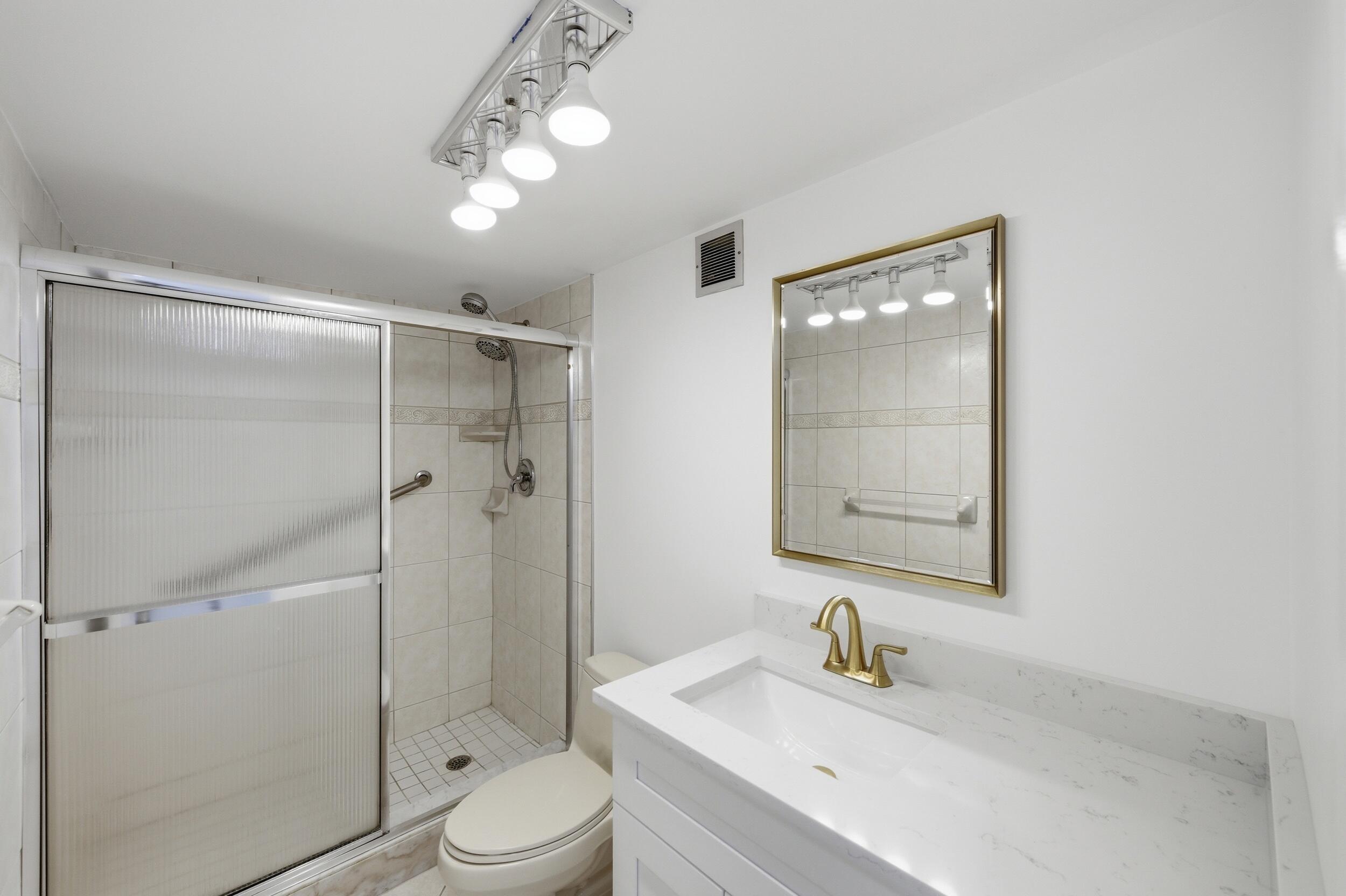 800 SE 20th #901, Deerfield Beach FL 33441