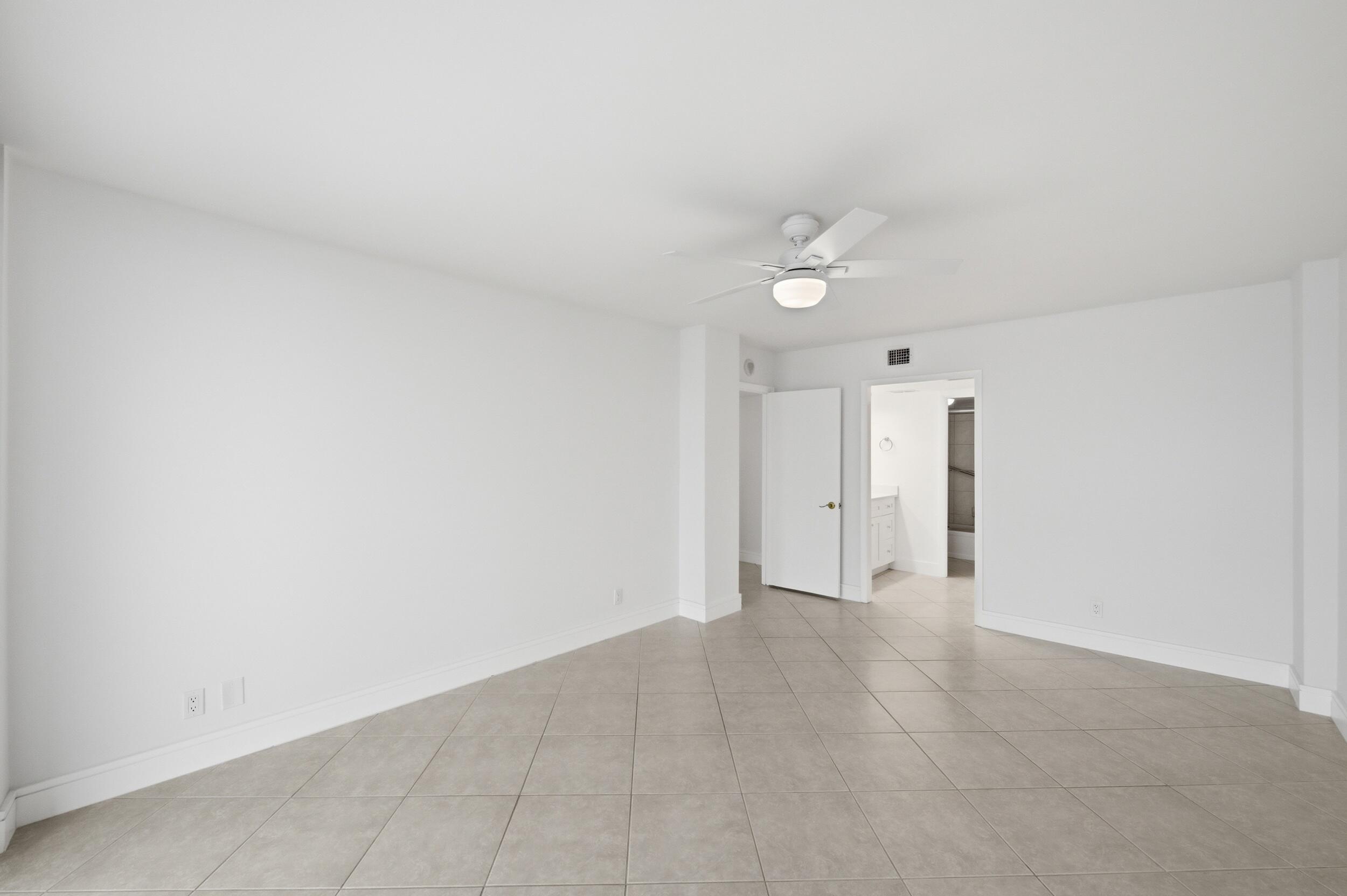 800 SE 20th #901, Deerfield Beach FL 33441