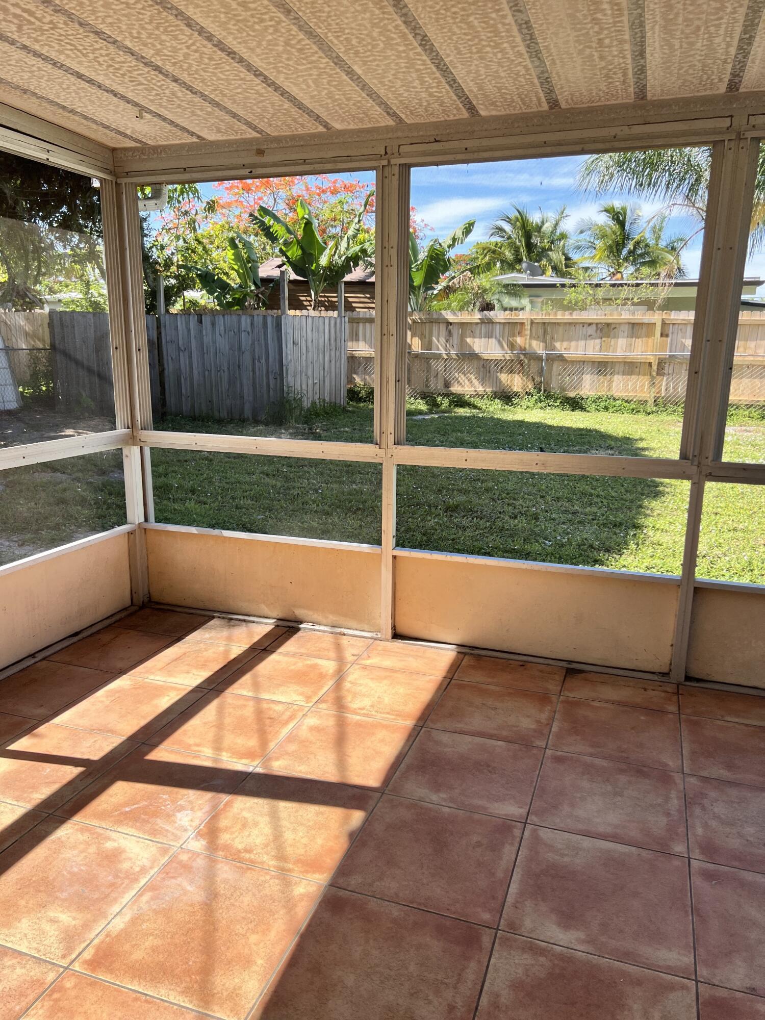 3031 French, Lake Worth FL 33461