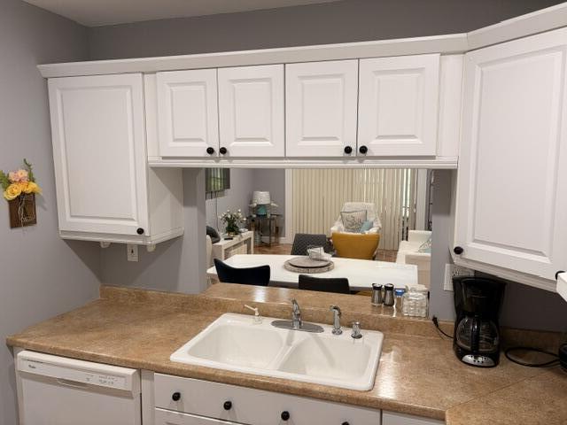 5103 NW 35th #401, Lauderdale Lakes FL 33319
