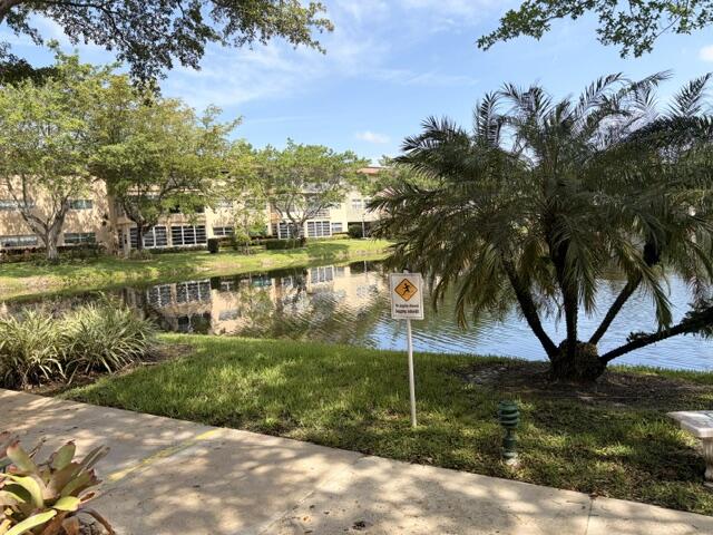 5103 NW 35th #401, Lauderdale Lakes FL 33319