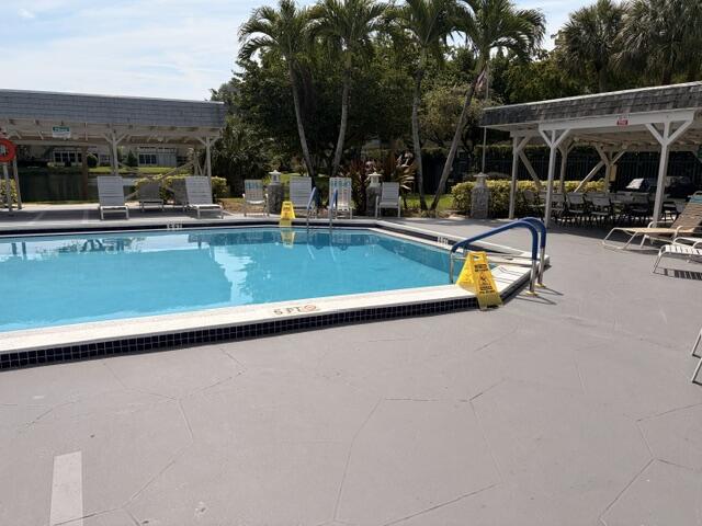 5103 NW 35th #401, Lauderdale Lakes FL 33319