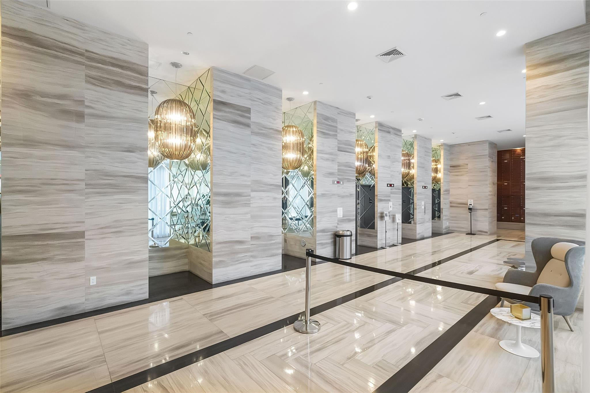 2000 Metropica #1410, Sunrise FL 33323
